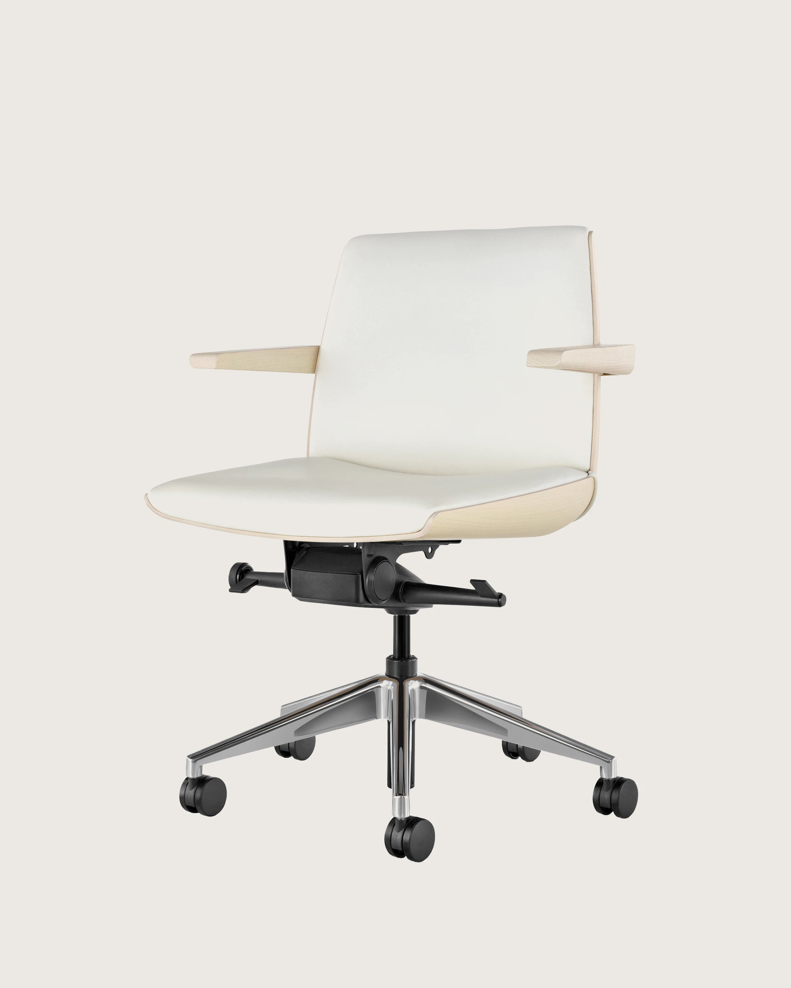 Angle view of a low-back Clamshell Conference chair with off-white upholstery, a light-ash shell, with arms.