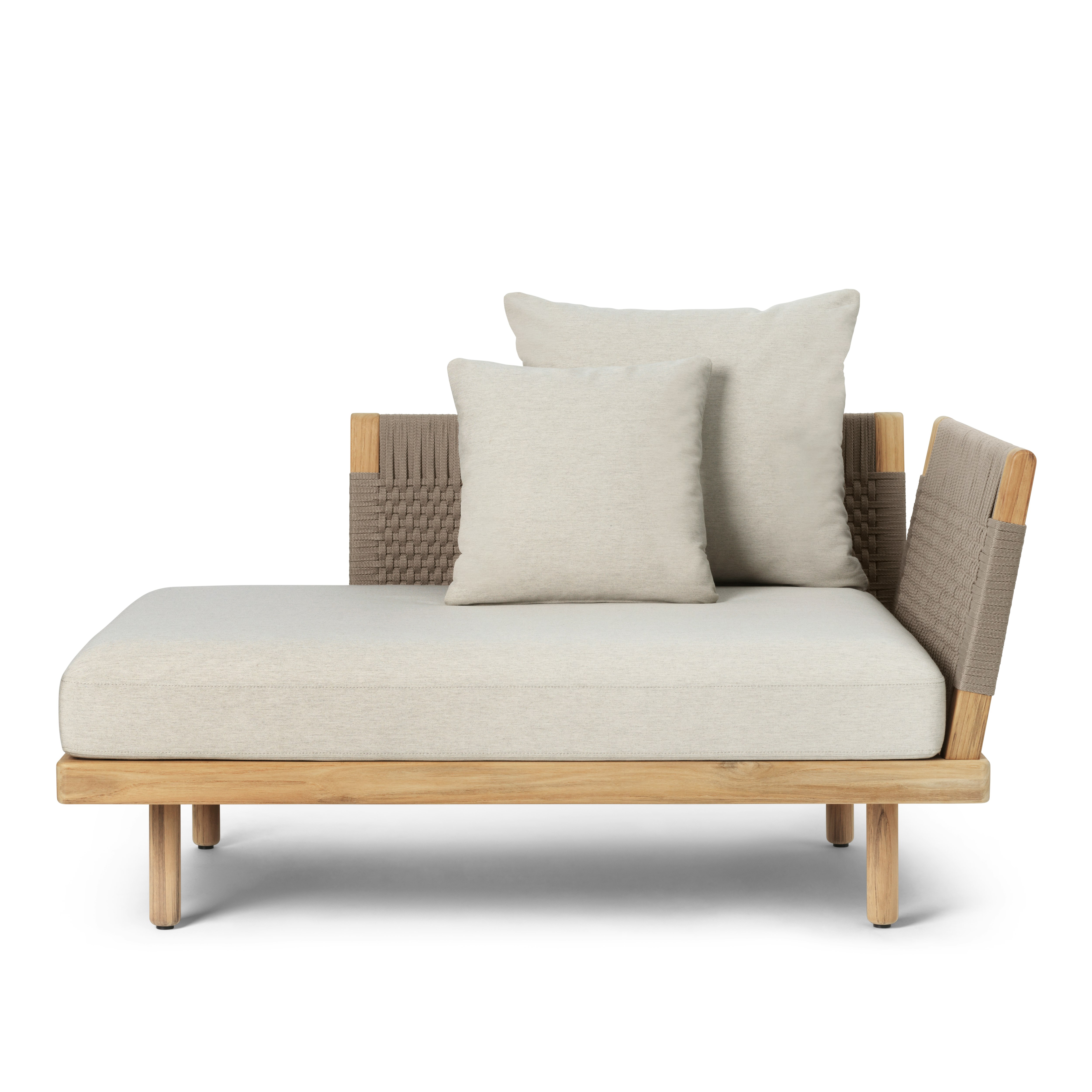 E541 Embrace Outdoor Chaise Module