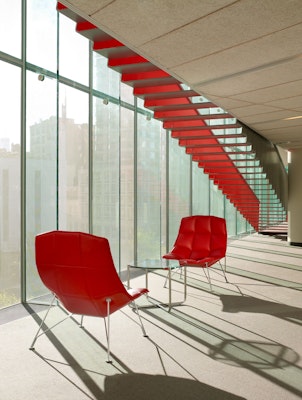 Jehs+Laub Lounge Chair in red with MR Table 