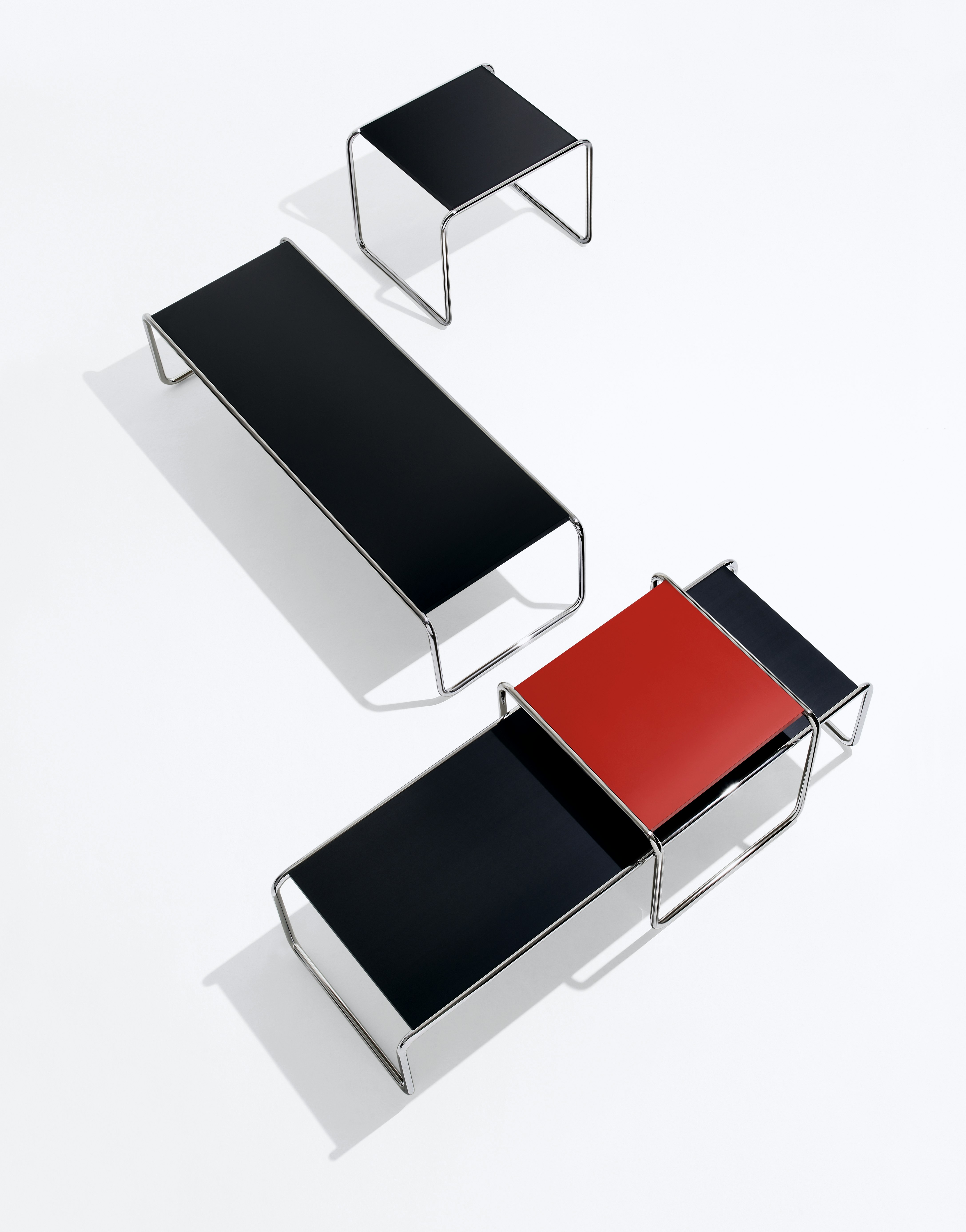 Laccio Table