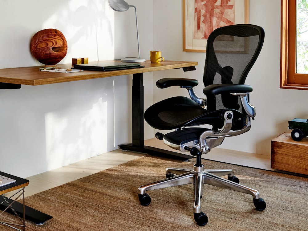 Aeron chair with Jarvis desk