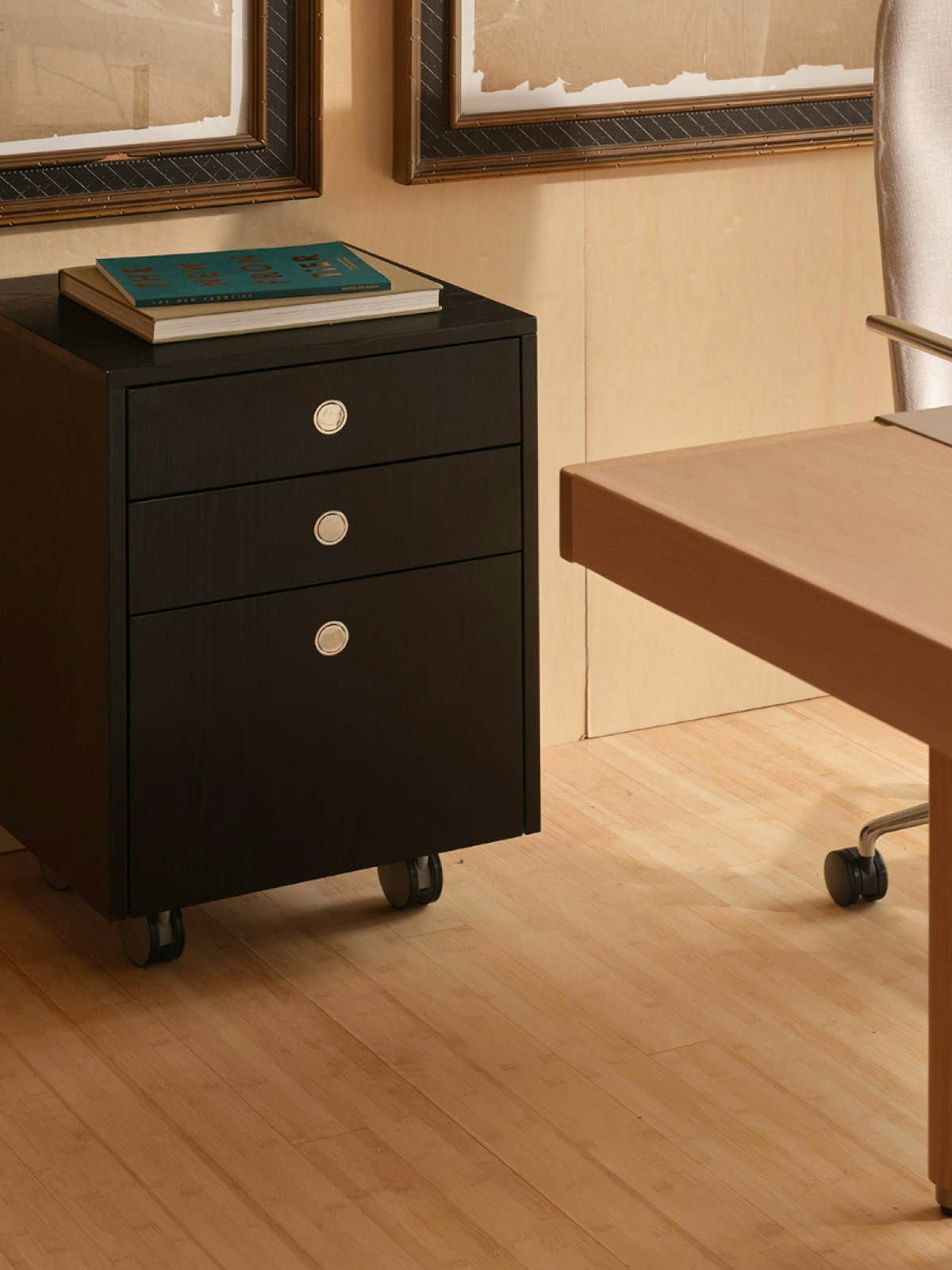 Sled Base Pedestal