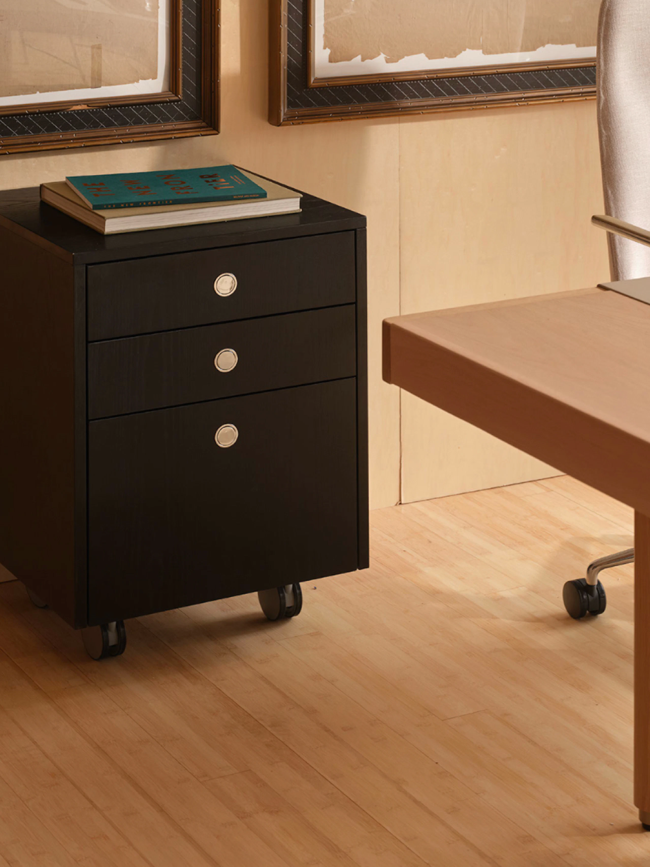 Sled Base Pedestal