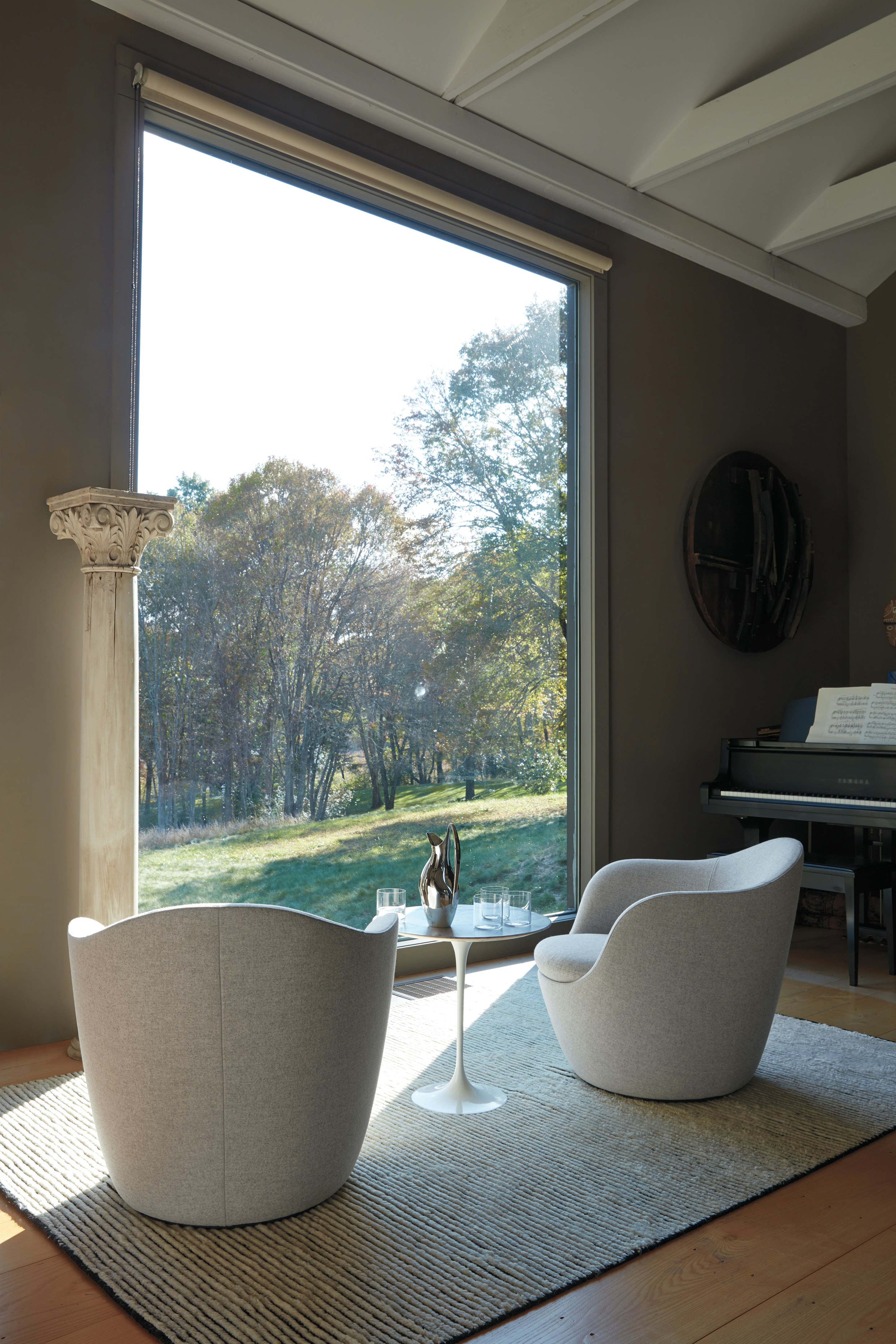 L&iacute;na Swivel Chair