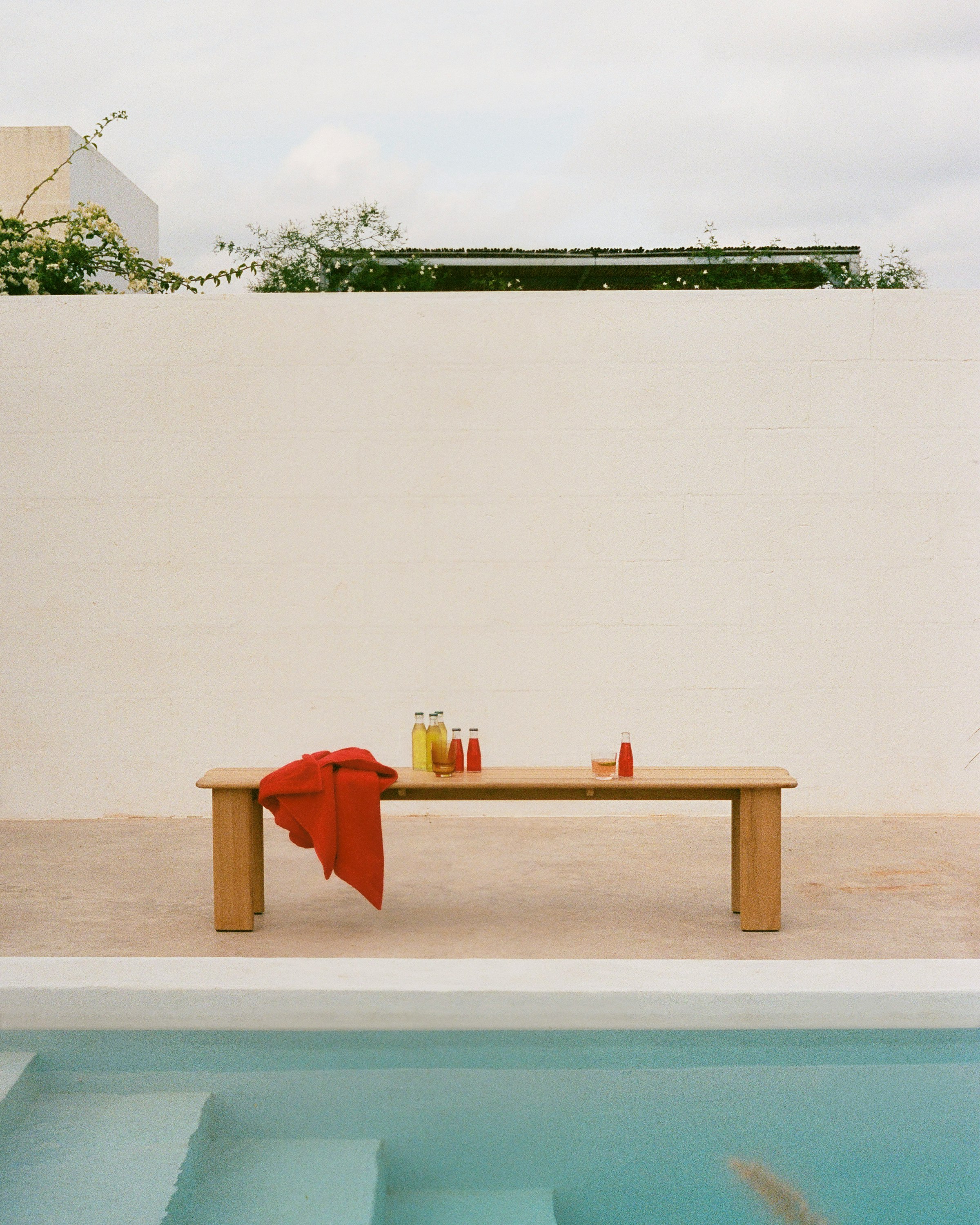 Assemble Outdoor Bench