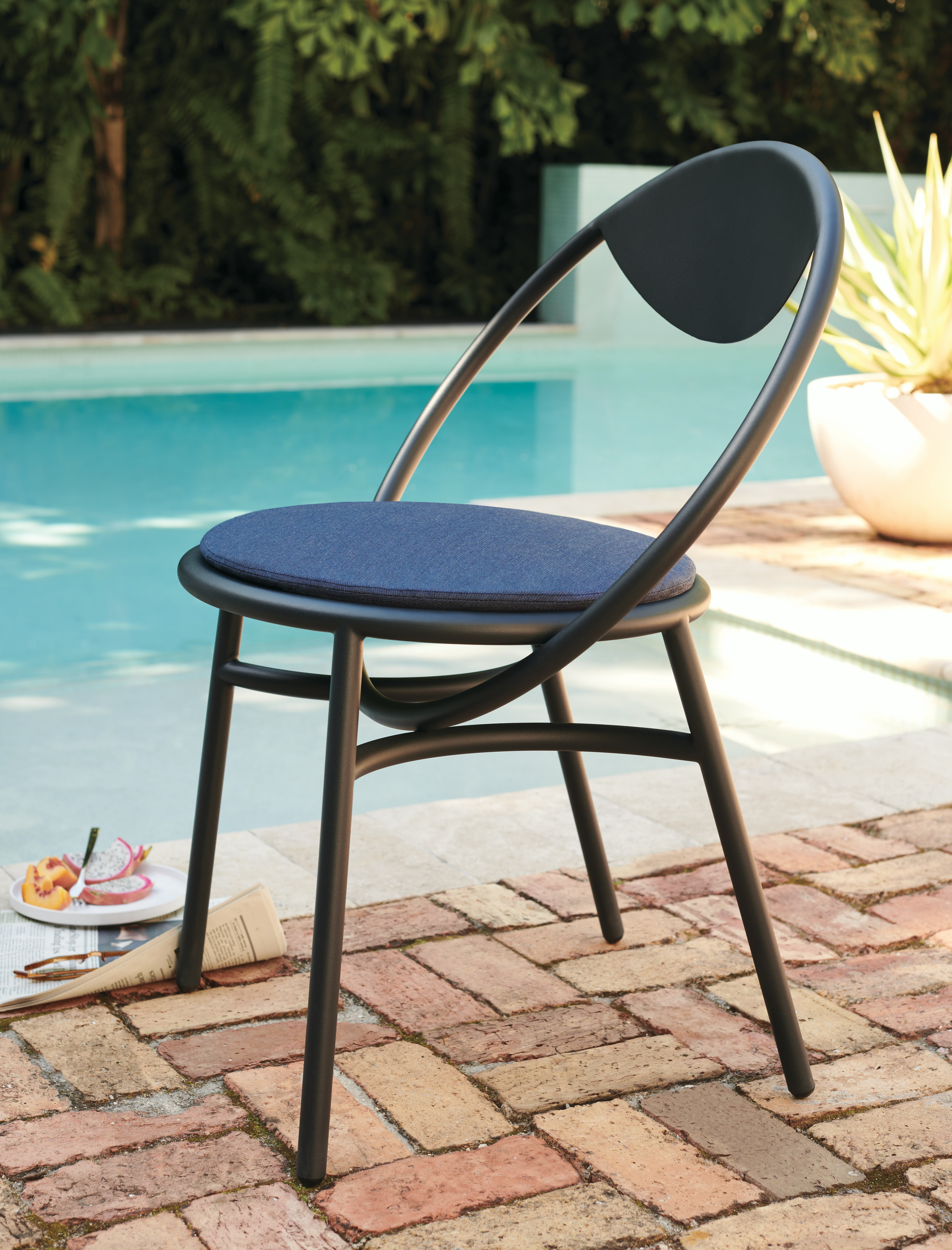 Tide Outdoor Dining Chair with Cushion