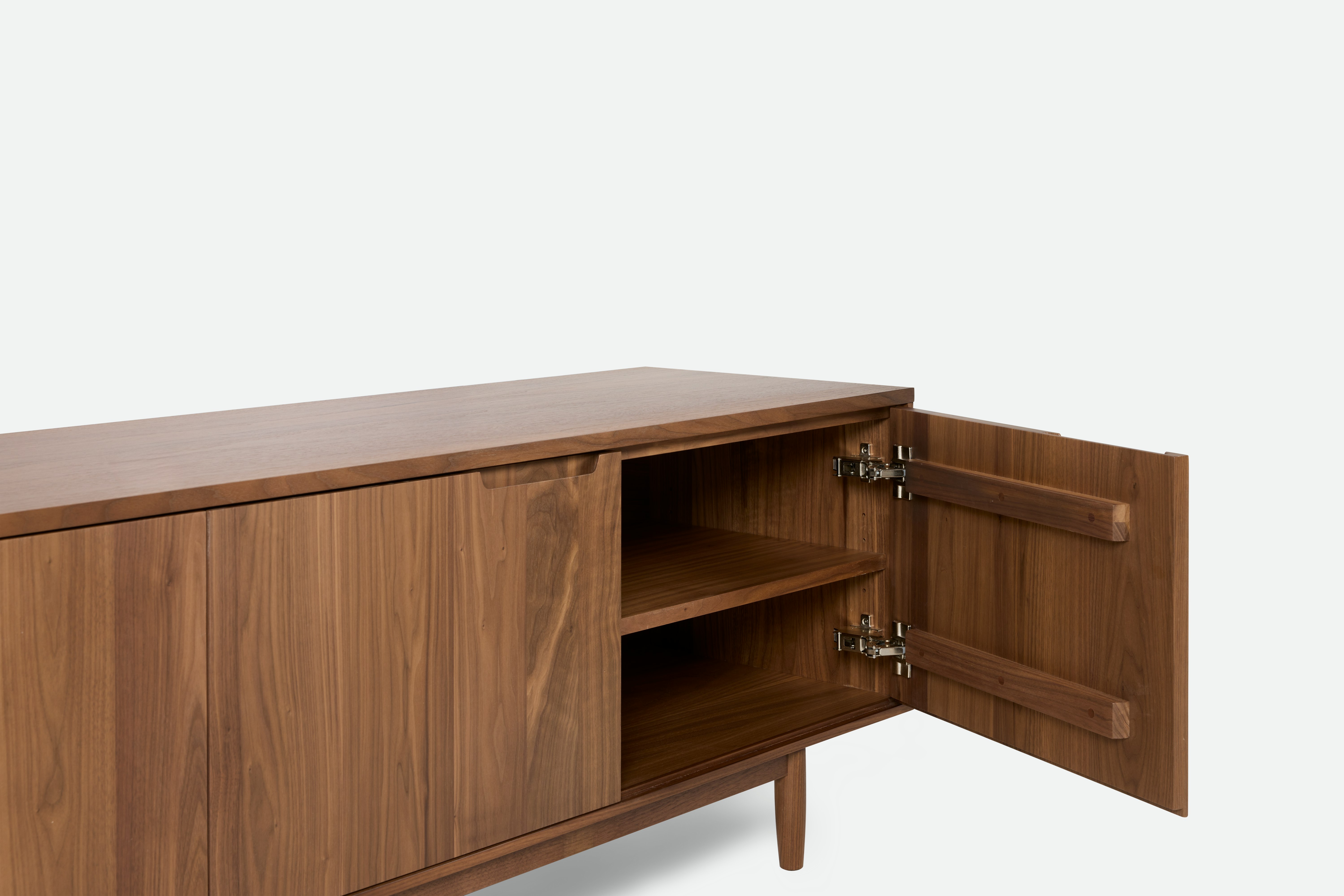 Raleigh Media Unit - 82", Walnut