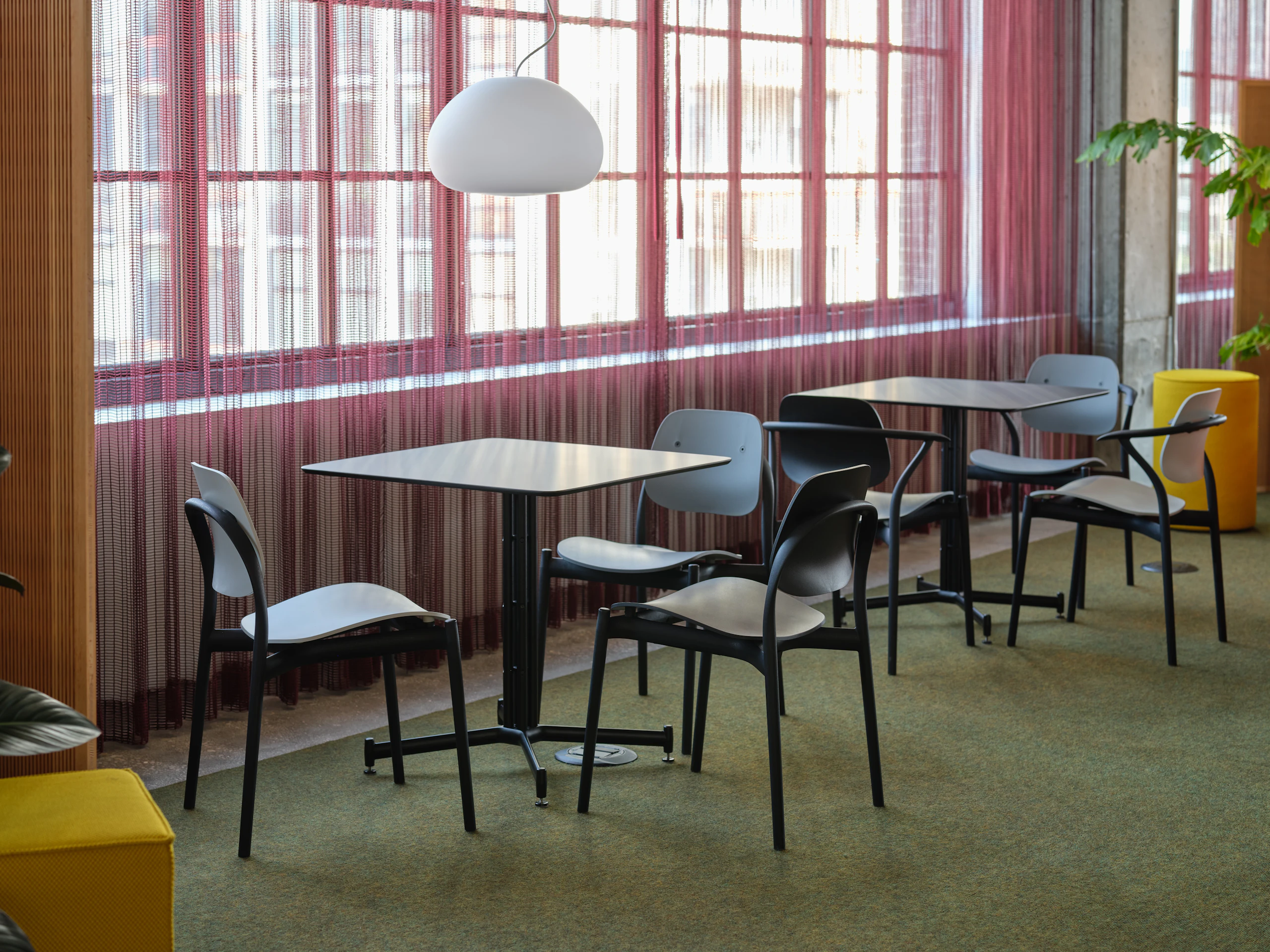 iquo cafe collection knoll at fulton market dining