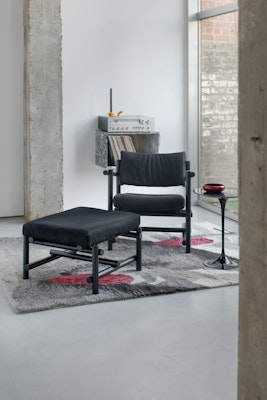 Muecke Lounge Chair Ottoman