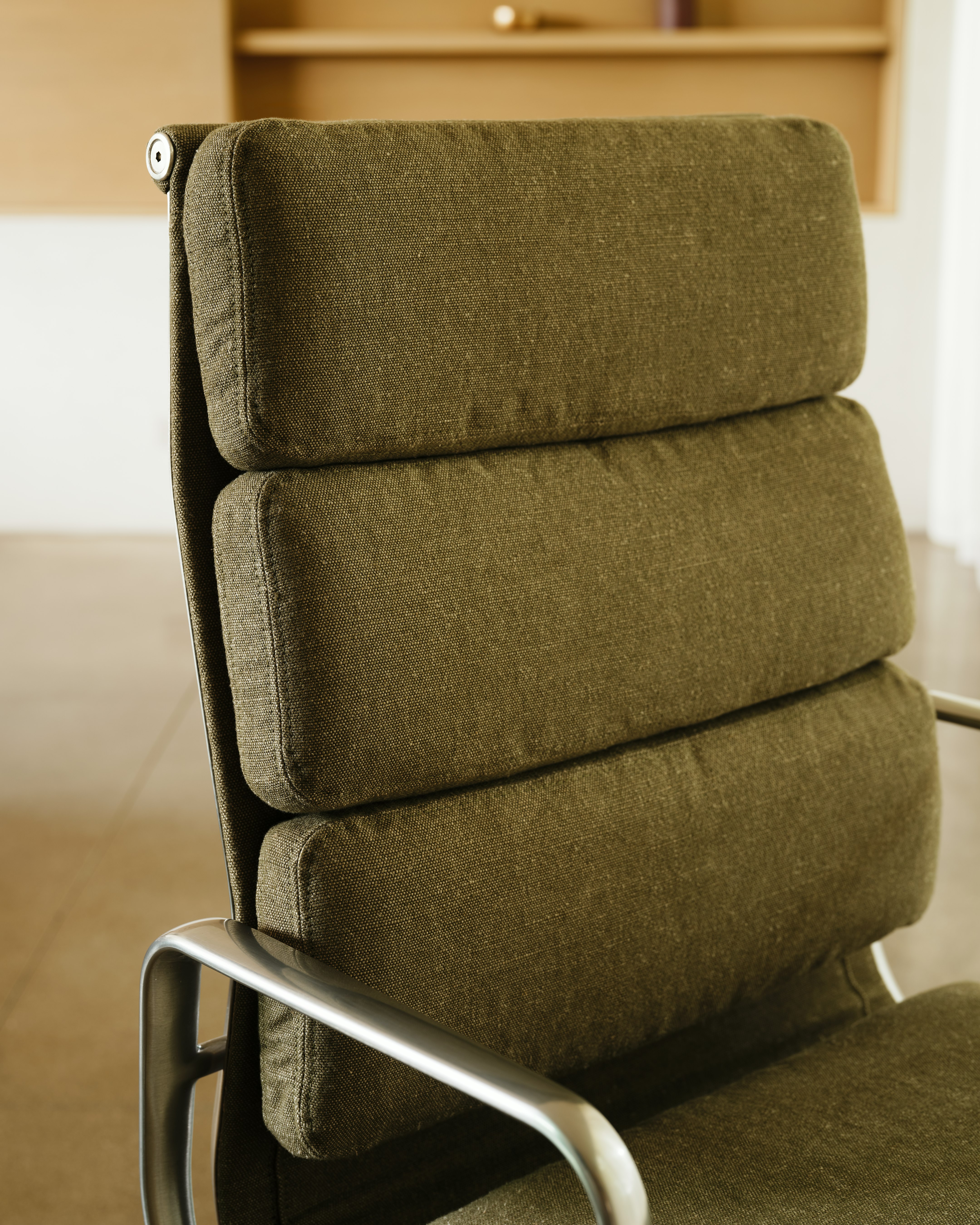 Eames Soft Pad Chair