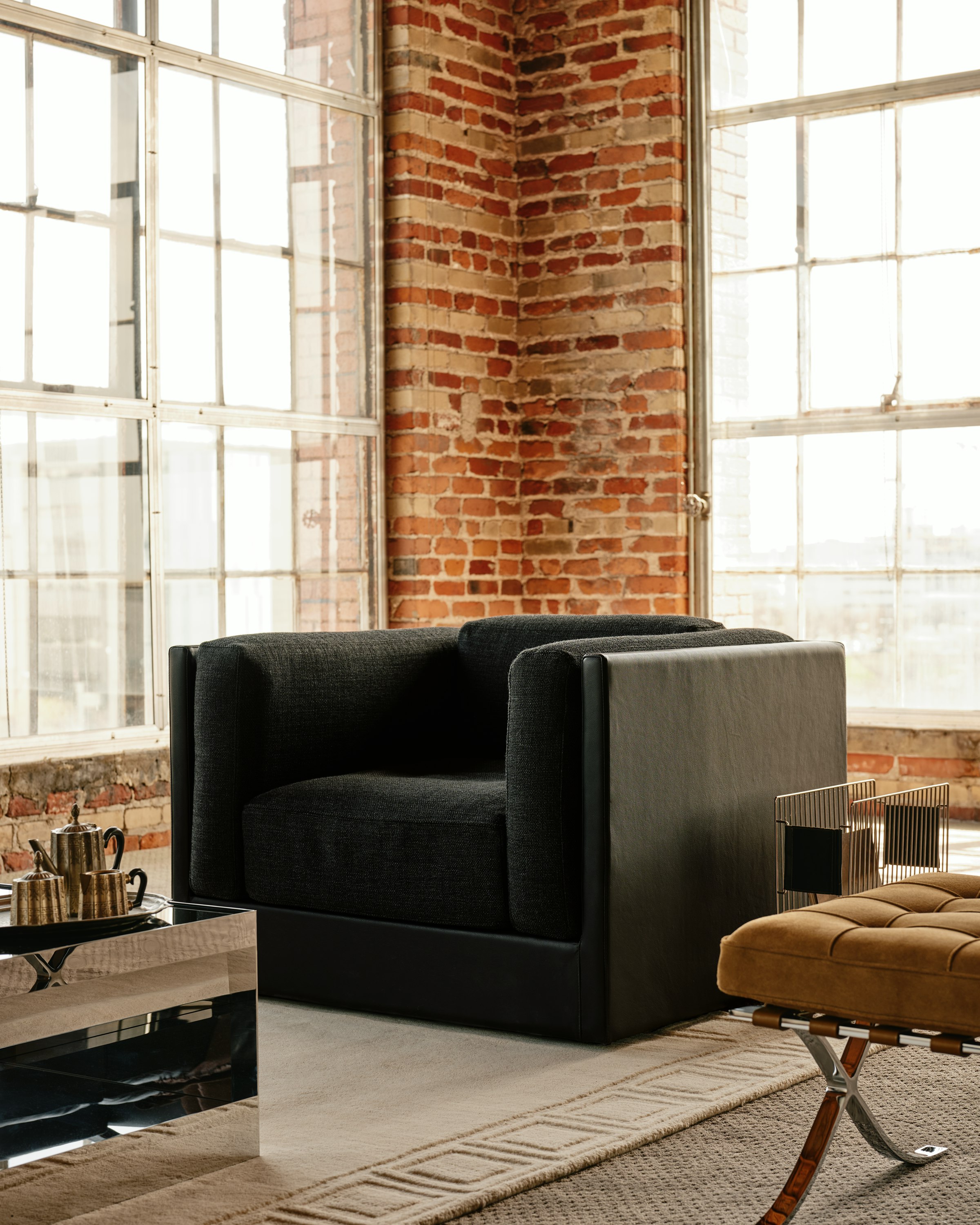 Symme Armchair - Fabric Frame