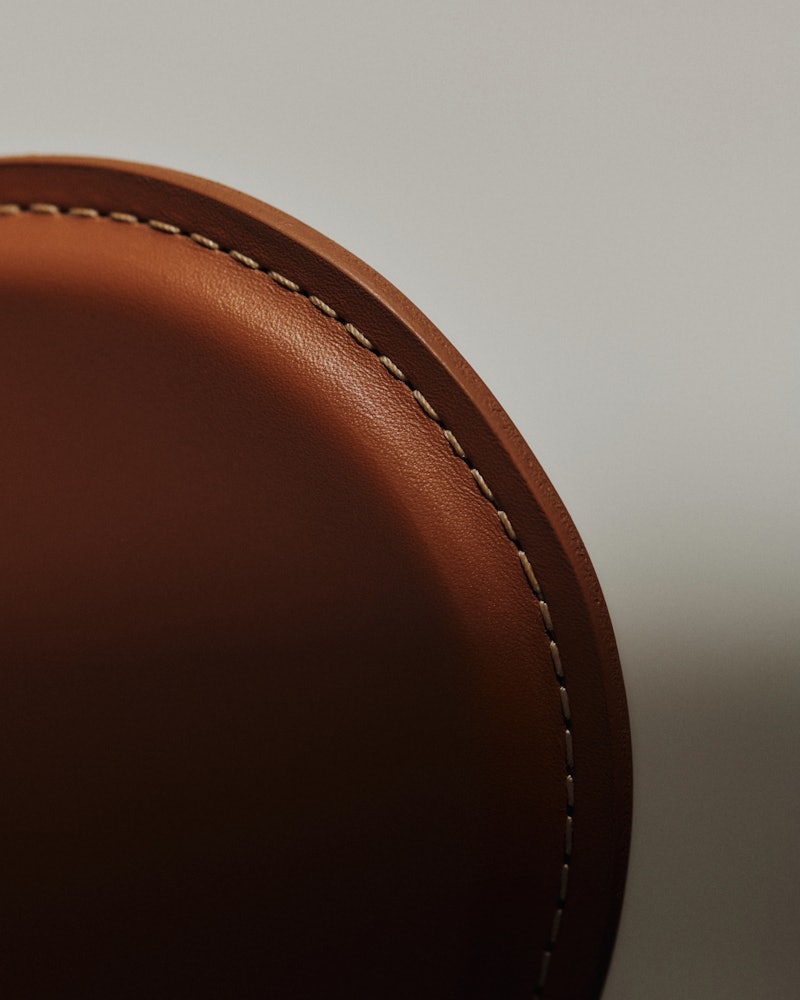 Series 7 Tailored Chair