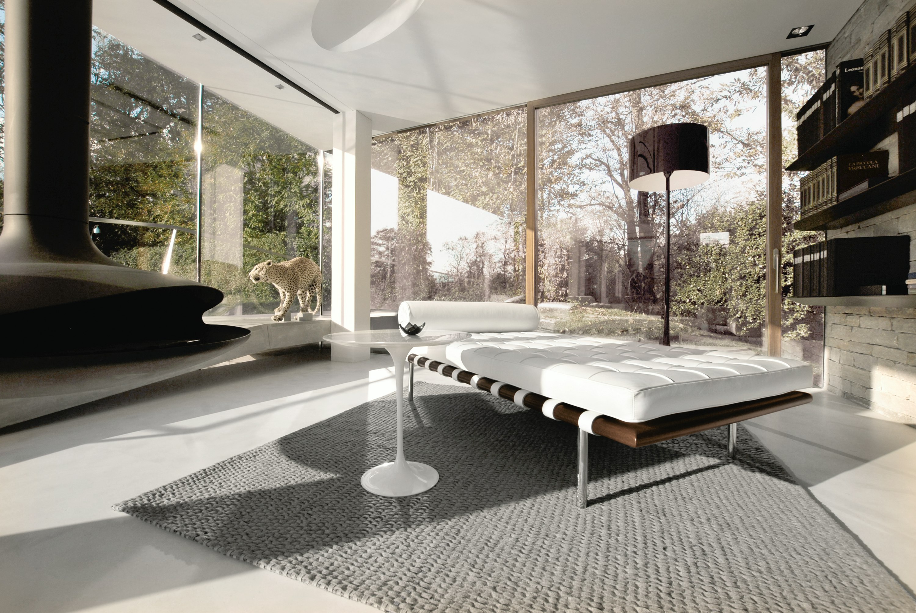 Saarinen Side Table