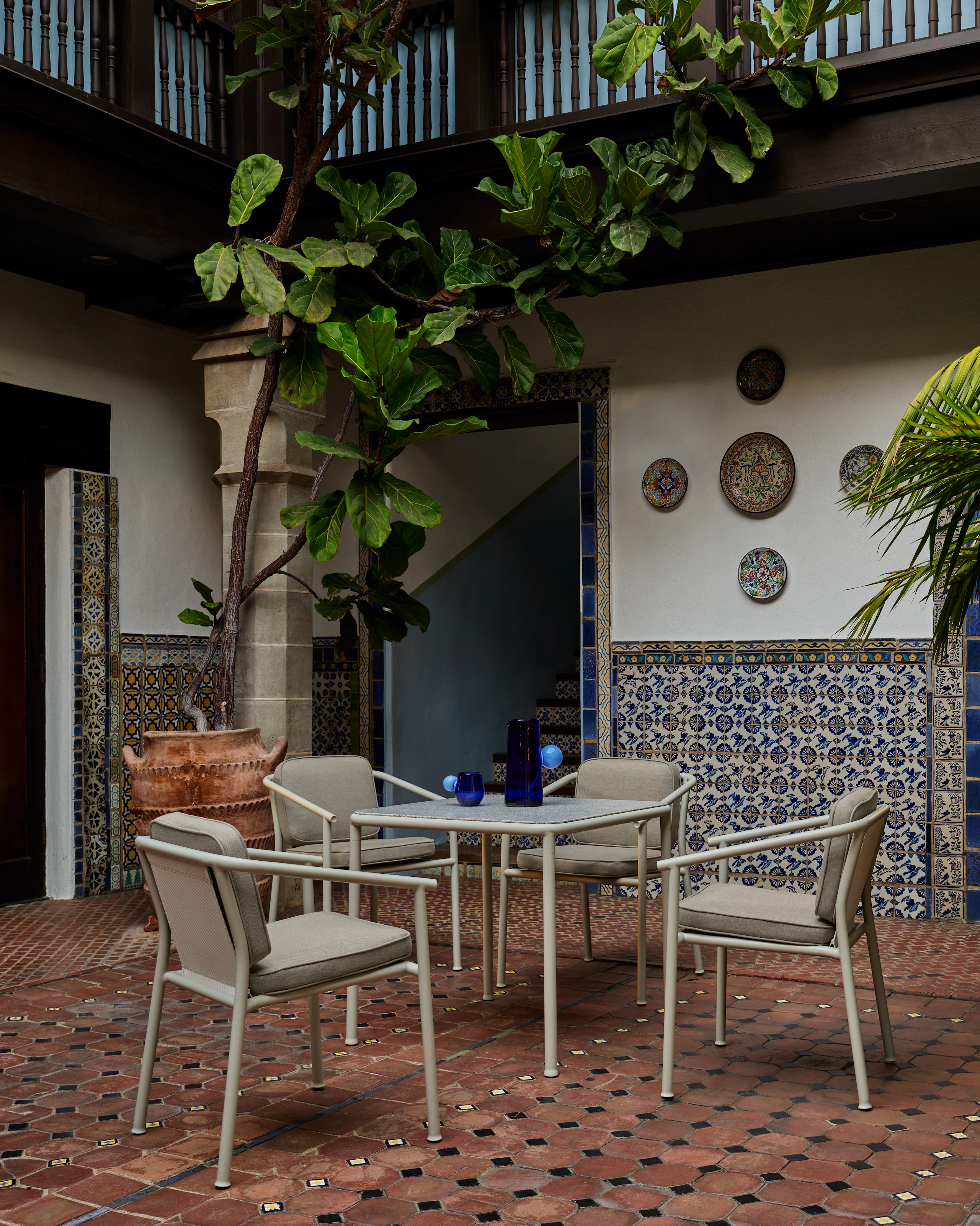 Campus Outdoor Dining Table - Square, Pebble Grey