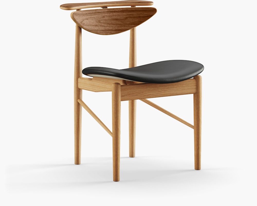 Reading Chair - Oak Dark Oil, Walnut, Elegance Leather, Black