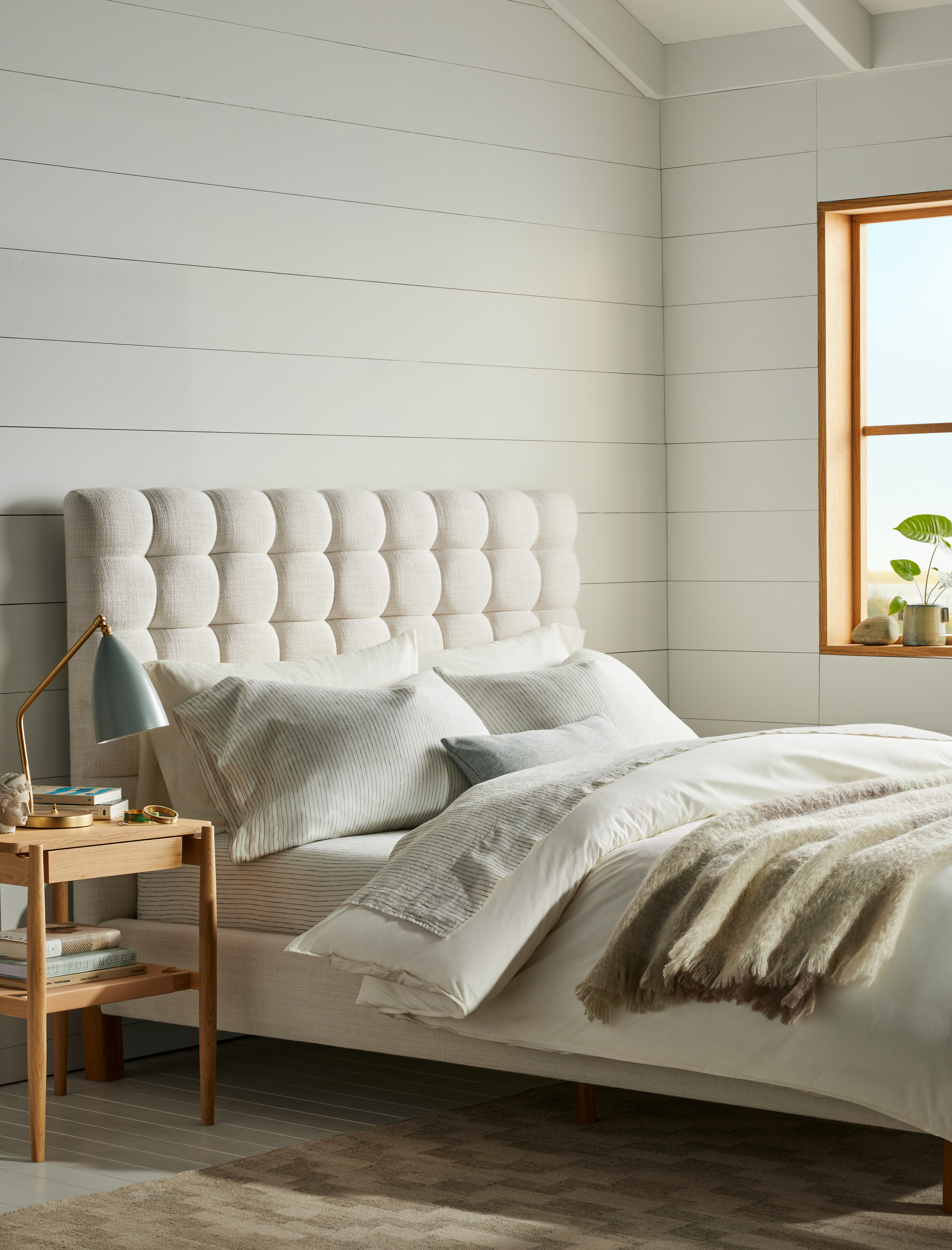 Madeleine Bed