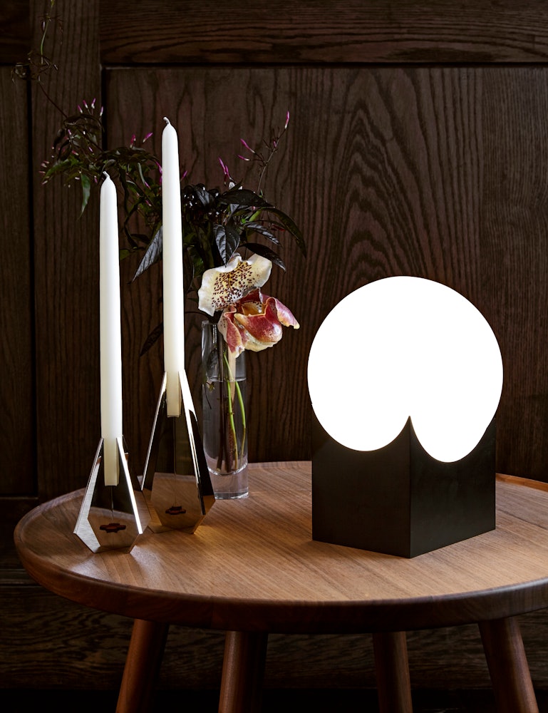Atlas Table Lamp