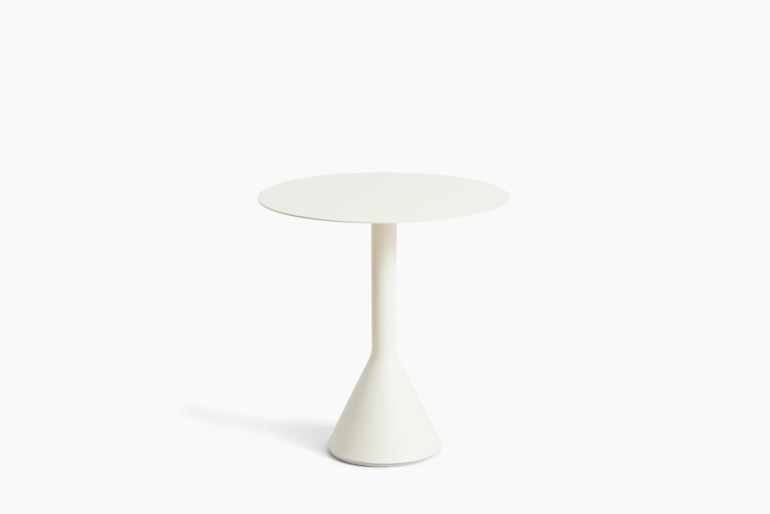 Palissade Cone Table - Round, 27.5 White