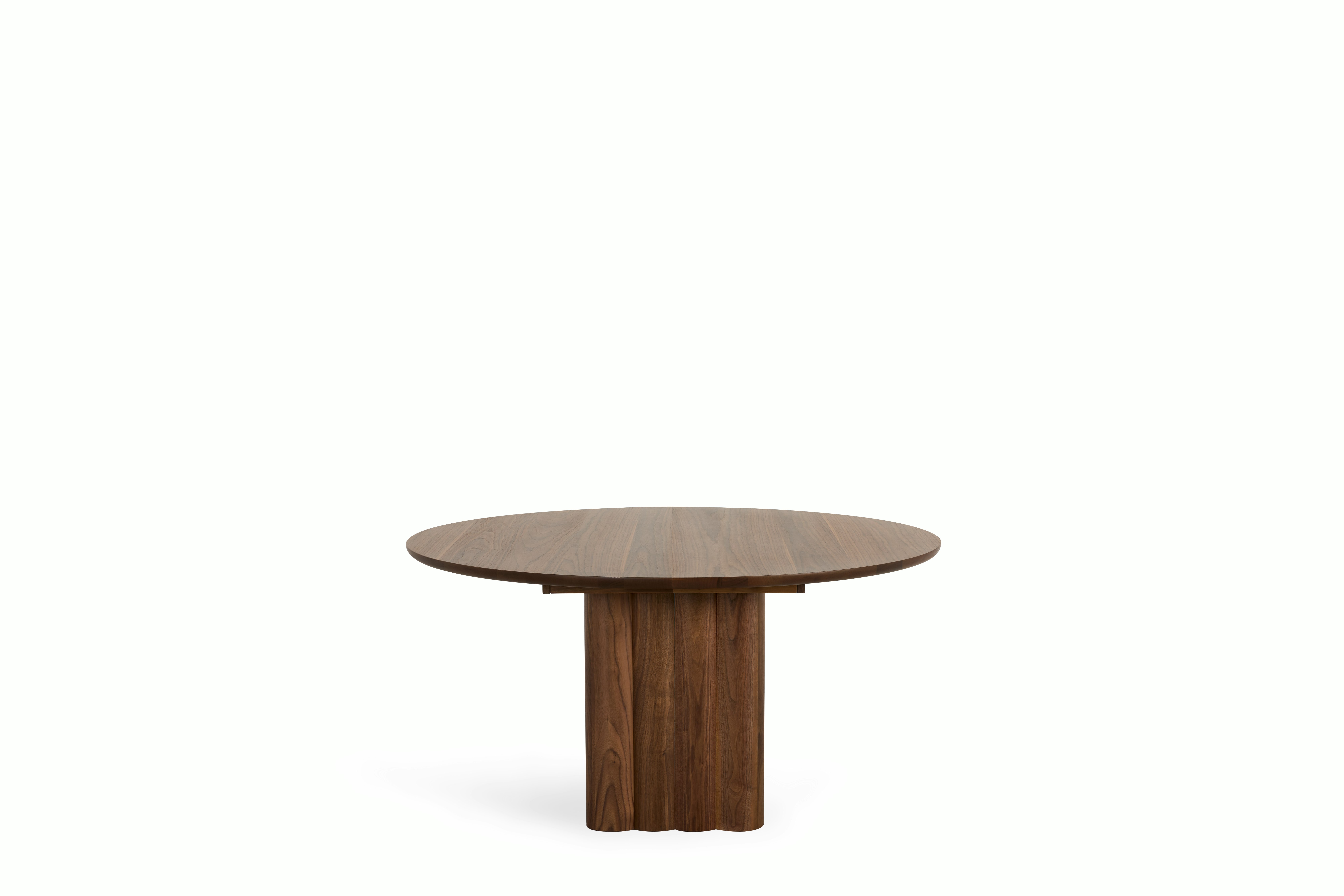 Plush Extension Dining Table - walnut