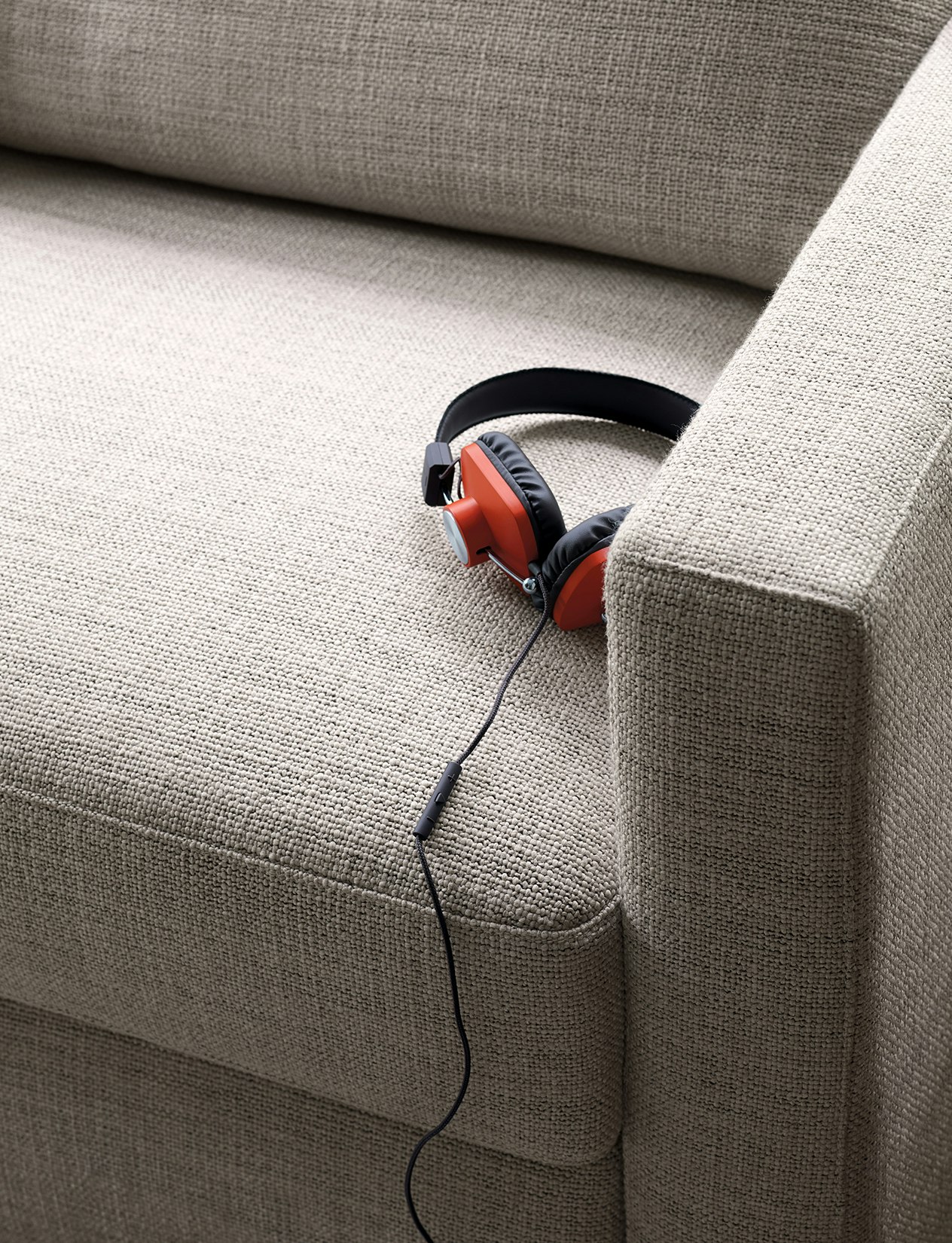 Vesper Sleeper Sofa