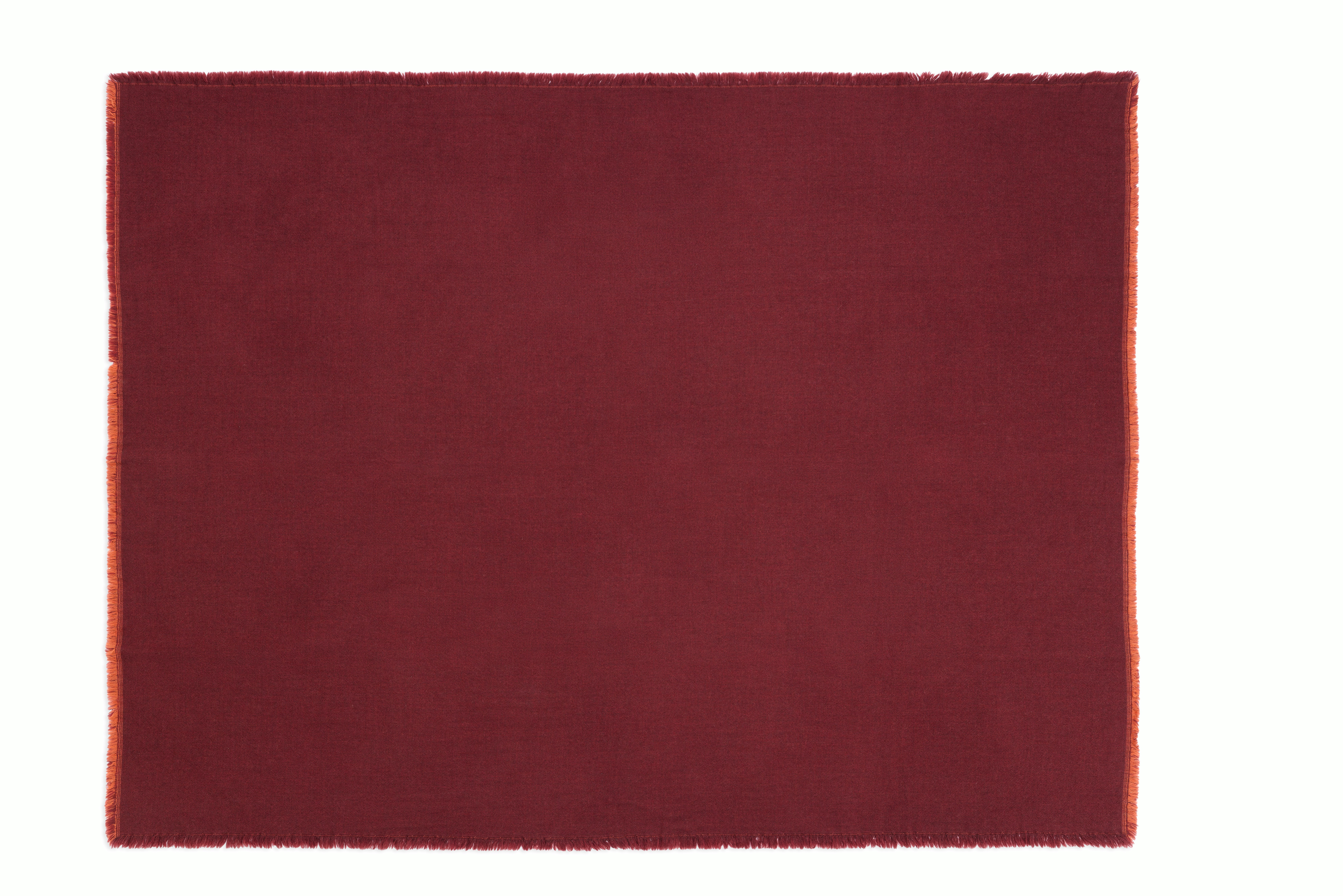 Gabriel Throw - Bordeaux, 6' x 9'