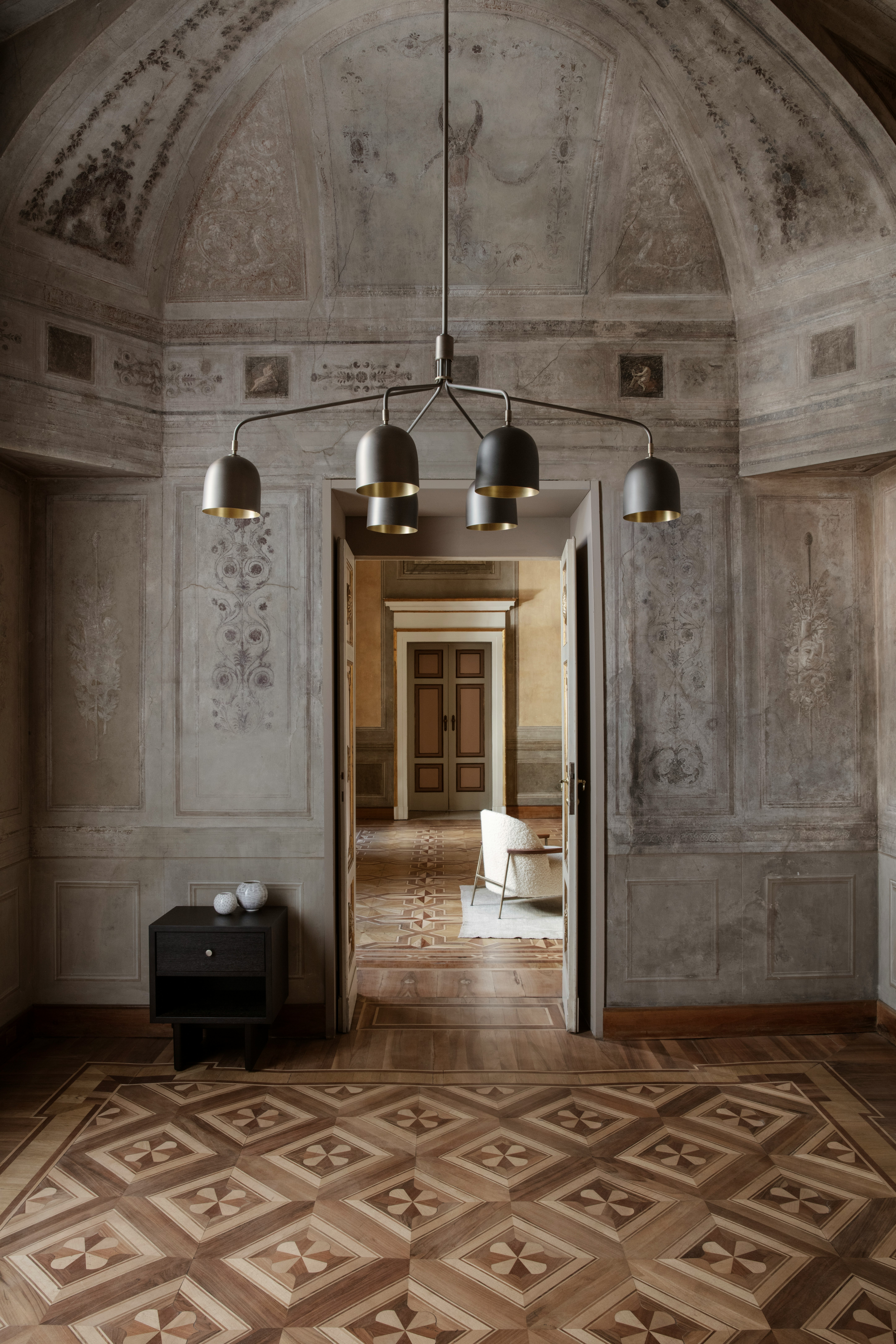 Howard Chandelier