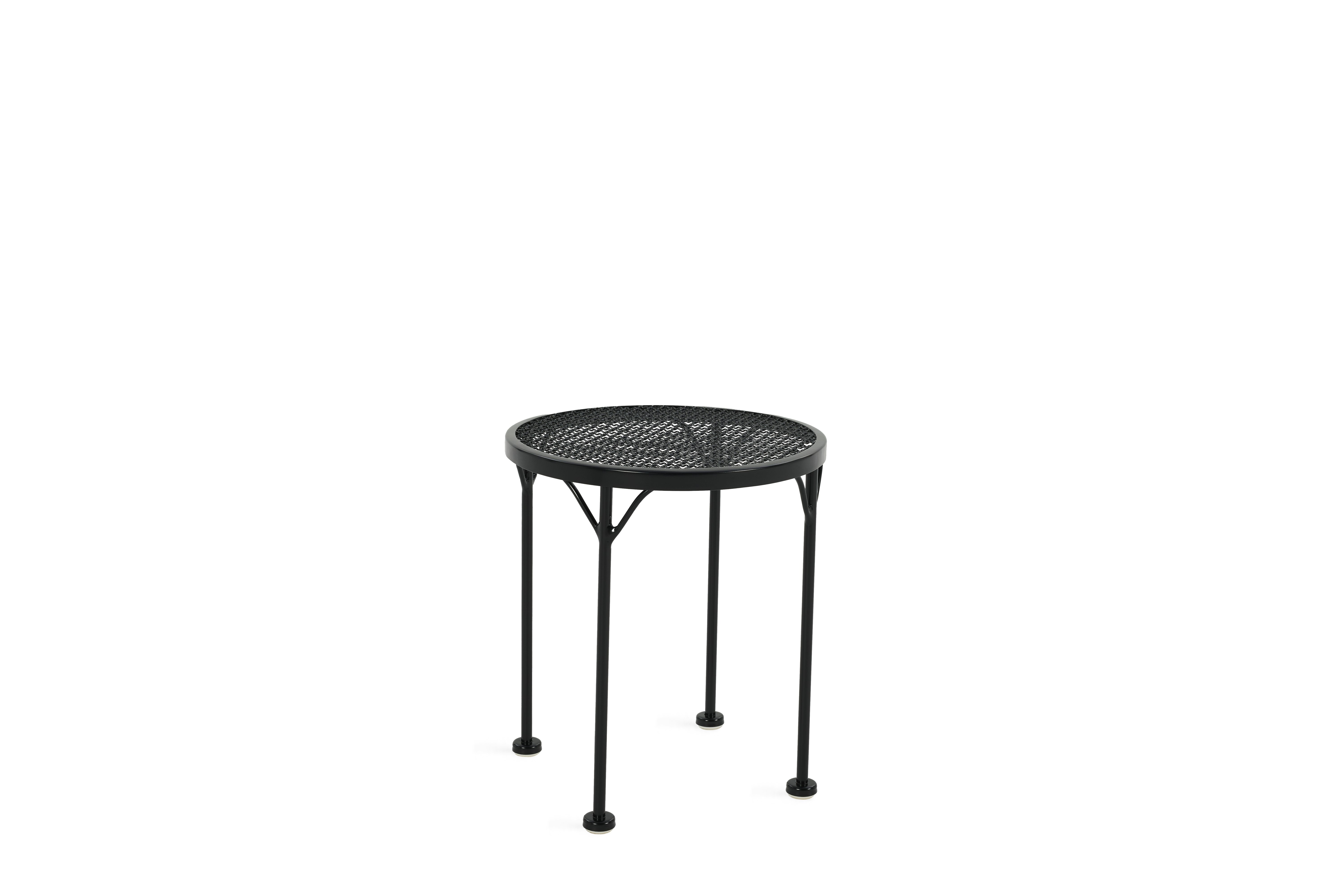 Sculptura Side Table - Black