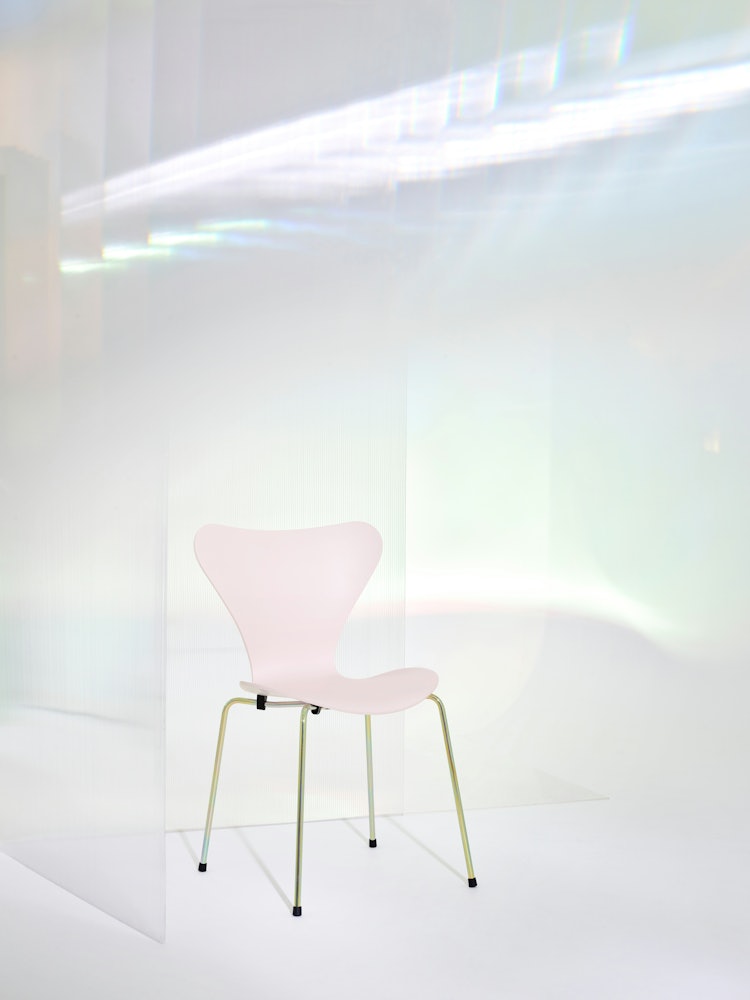 Series 7 Chair