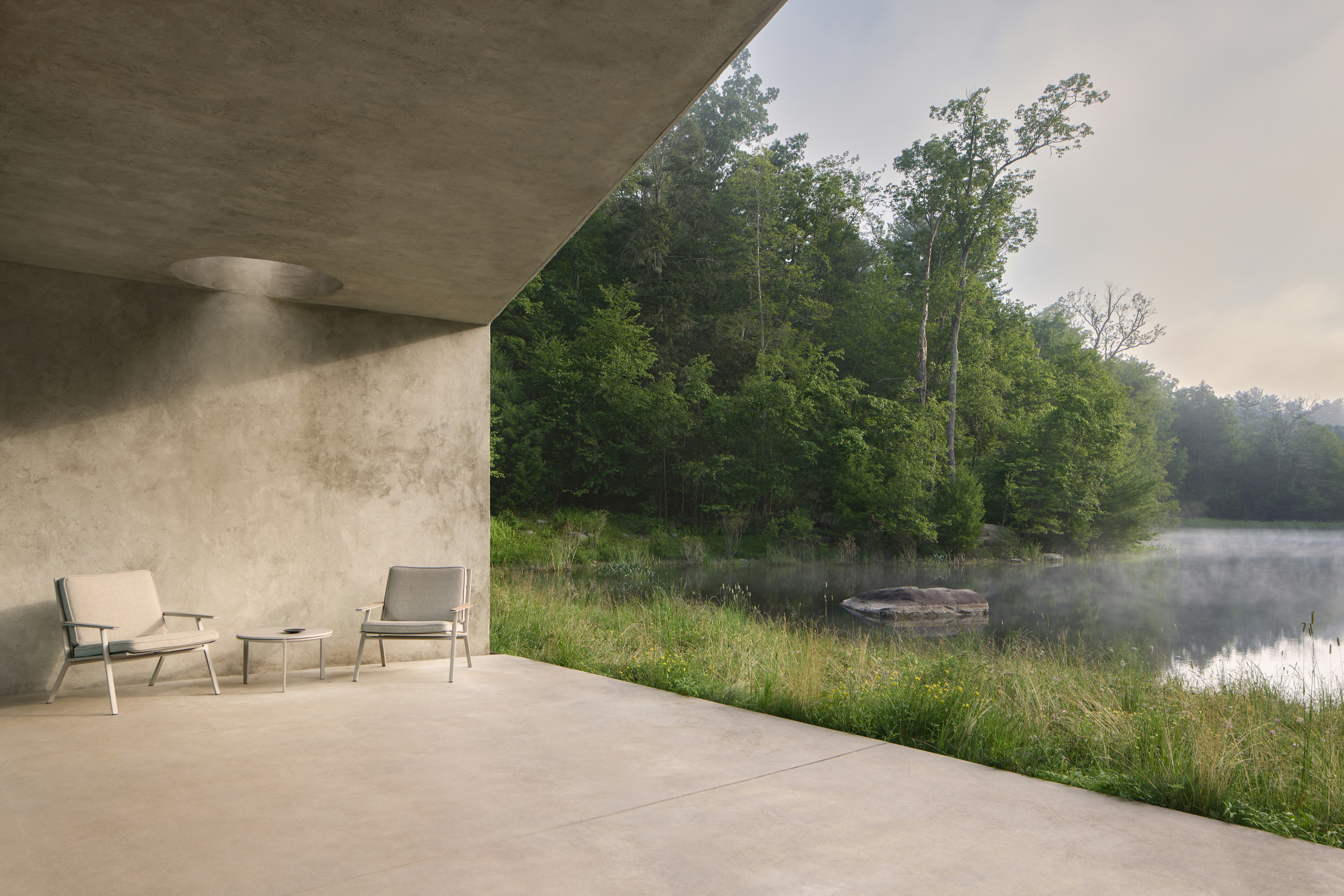 Vipp713 Open-Air Lounge Chair