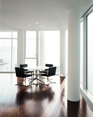 Mies van der Rohe Brno Dining Chair Florence Knoll Dining Table 