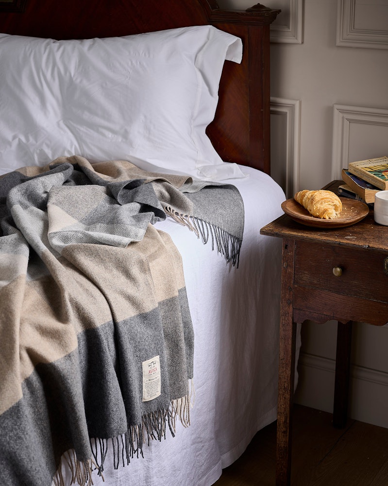 Rome Cashmere Throw