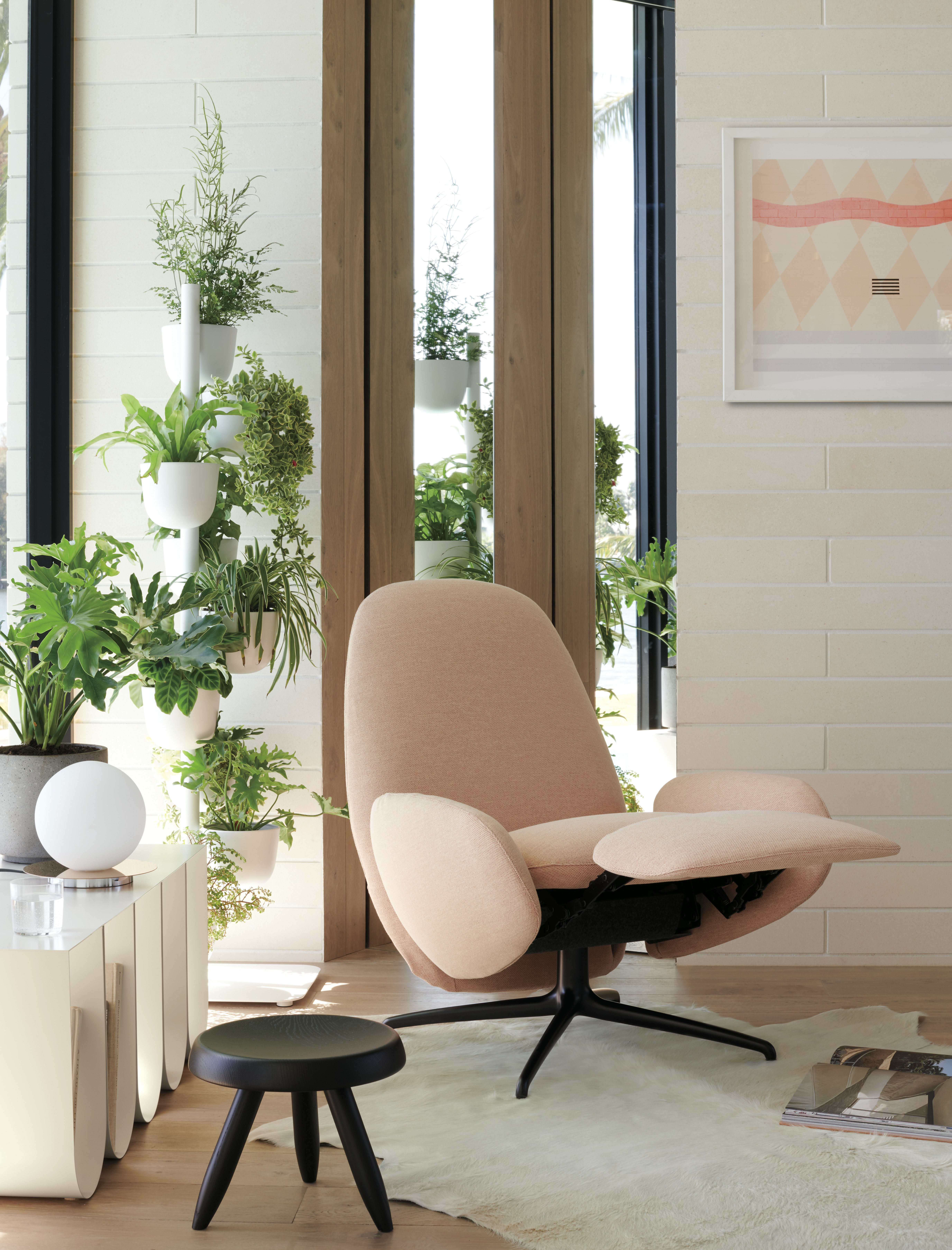 Vala Swivel Recliner