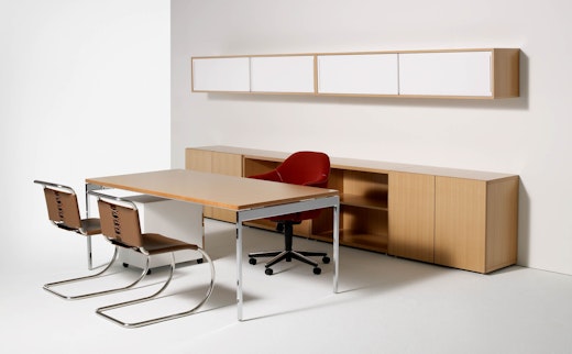 Antenna Workspaces private office with Saarinen Executive chair