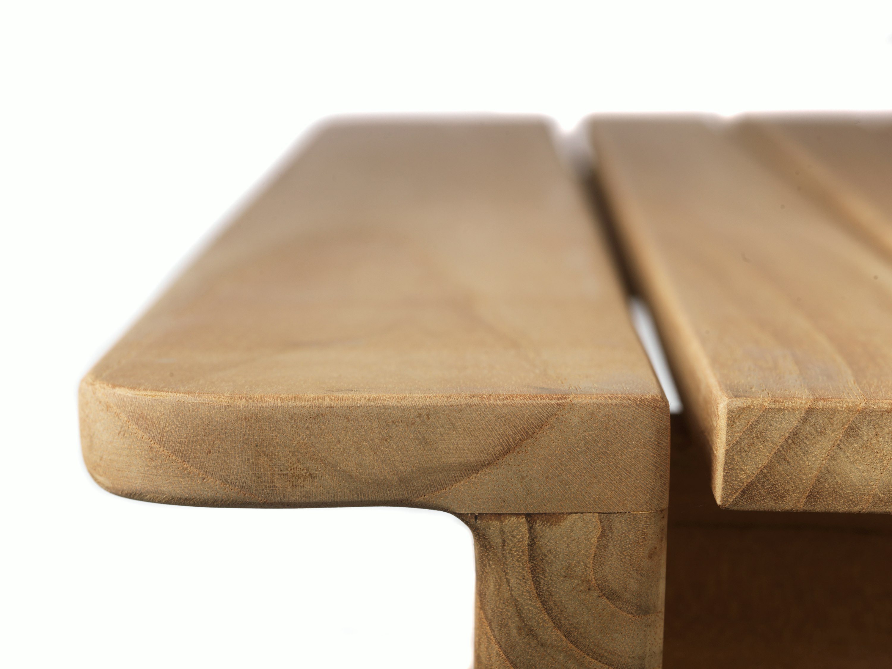 A detailed look at Sammen Outdoor Side Table in Small.