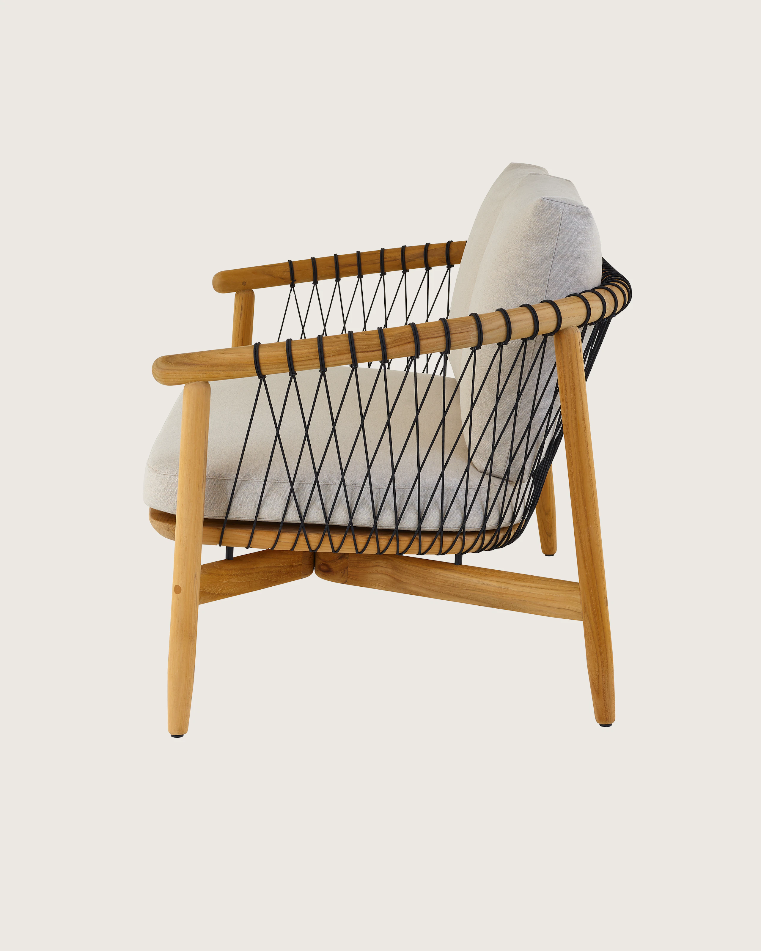 Crosshatch Outdoor Settee.