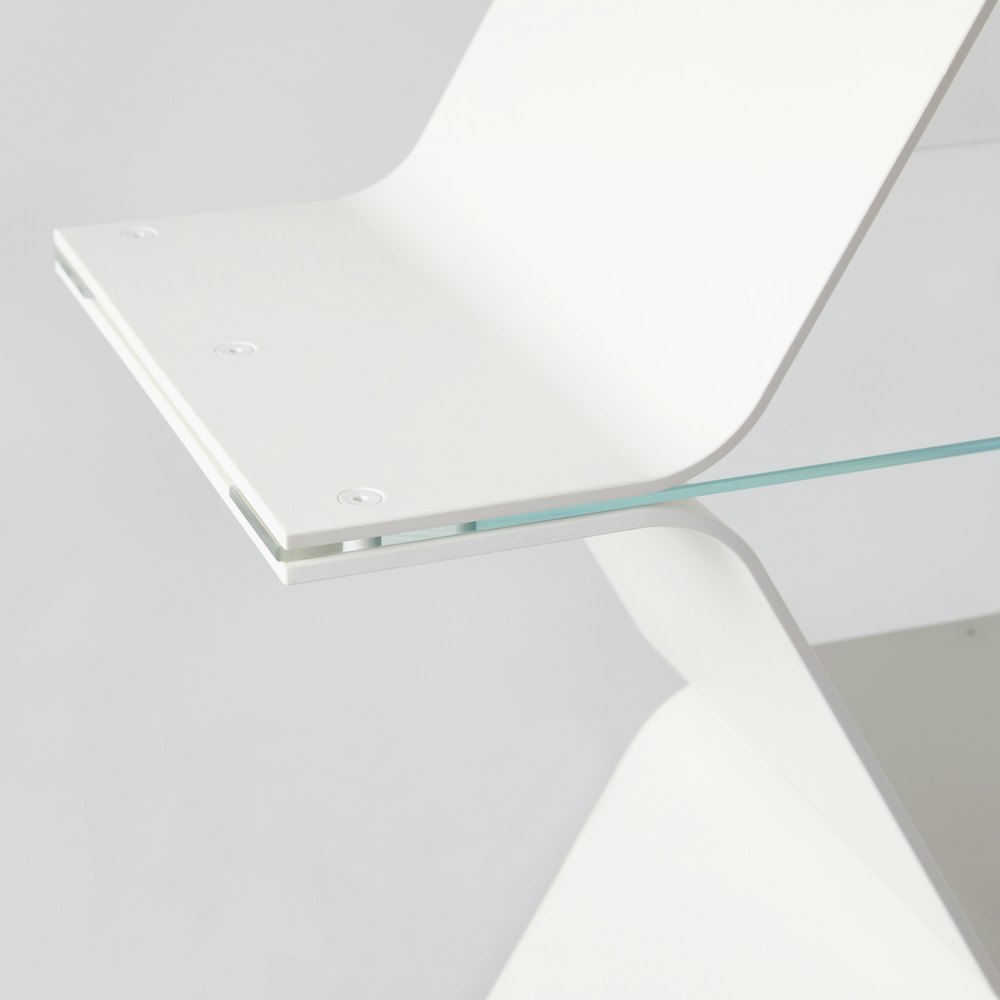 Honeycomb Modular Shelving 9 Cells - Configuration F, Vertical, White detail