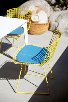 Stromborg Table Bertoia Side Chair