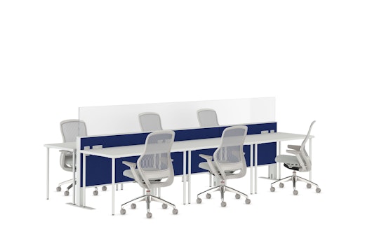 Dividends Skyline Elevated Spine Antenna simple table