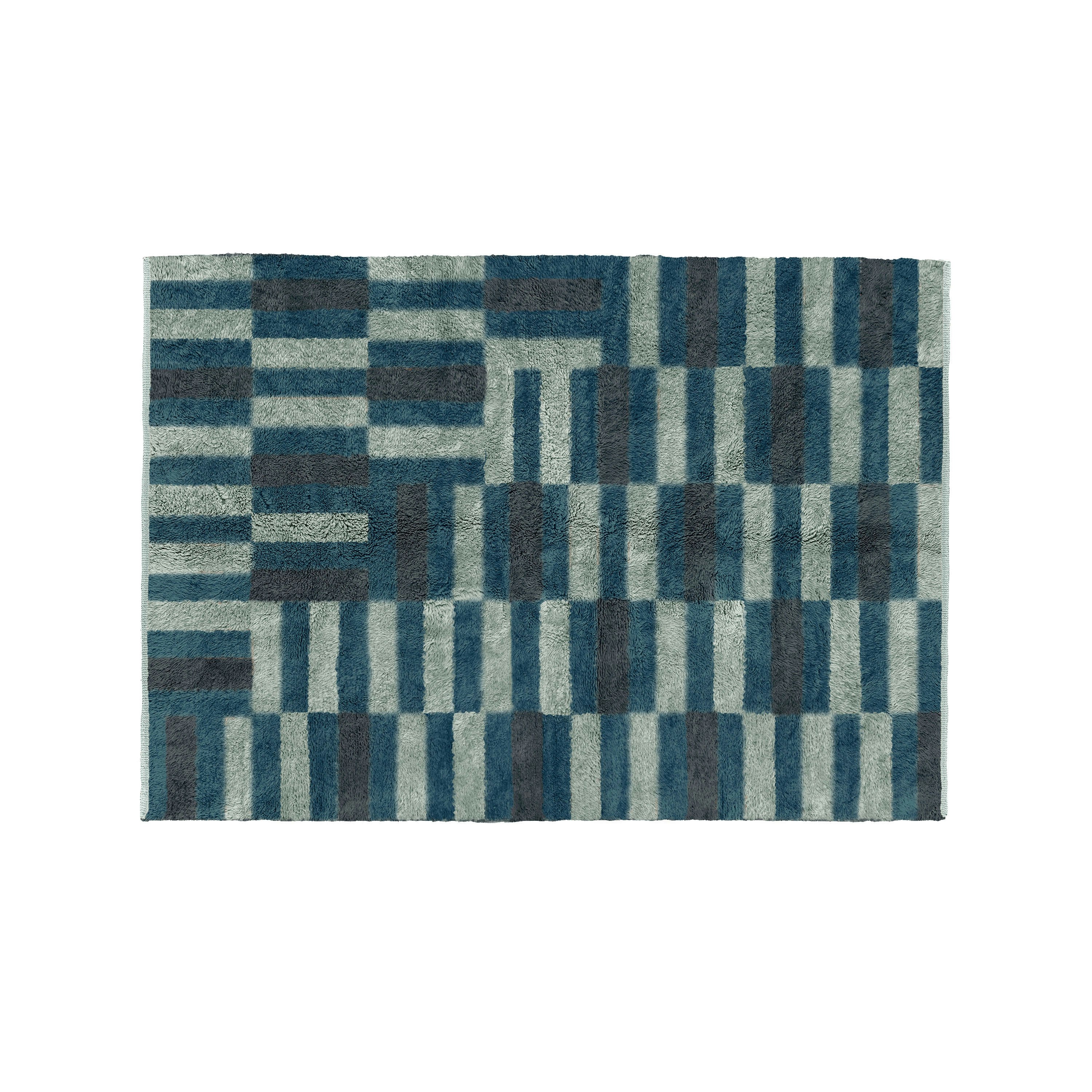 Weft Knotted Rug