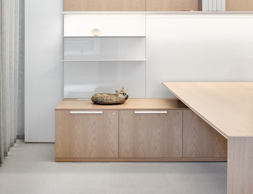 Knoll NYC Showroom with Cove Collection by Knoll Knoll NYC Showroom Cove Collection by Knoll