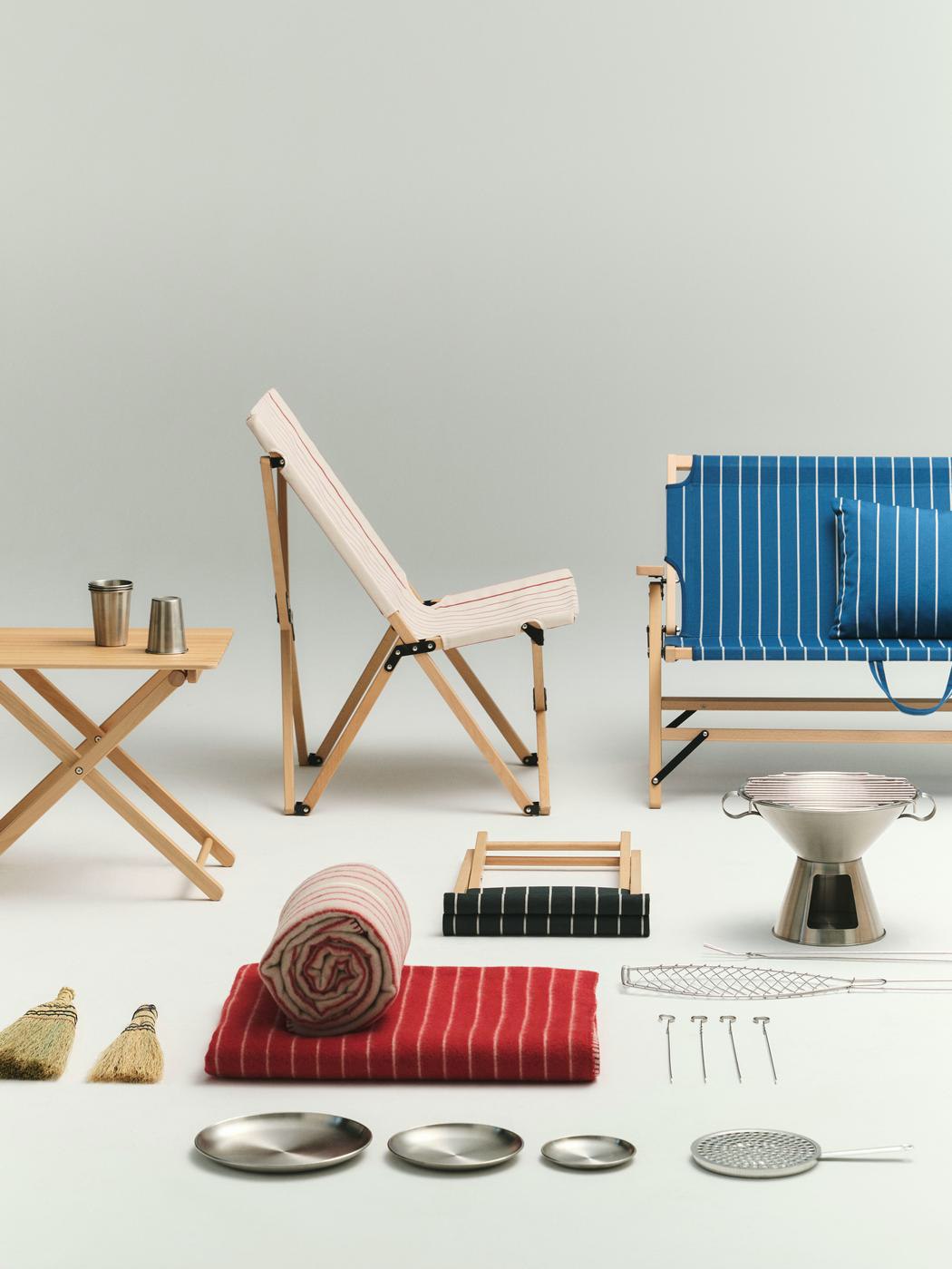 Hay Outdoor Market group shot