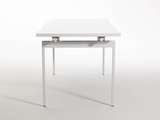 Antenna Workspaces freestanding desk with suspended file Detail