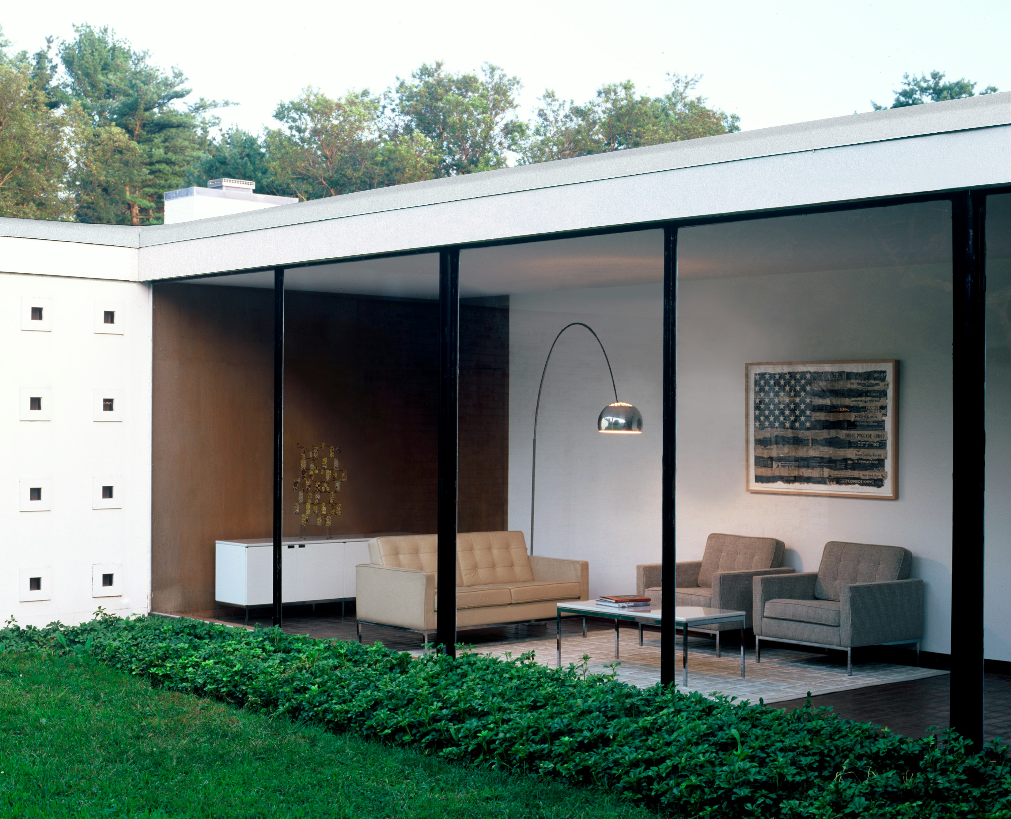 Florence Knoll&trade; Credenza