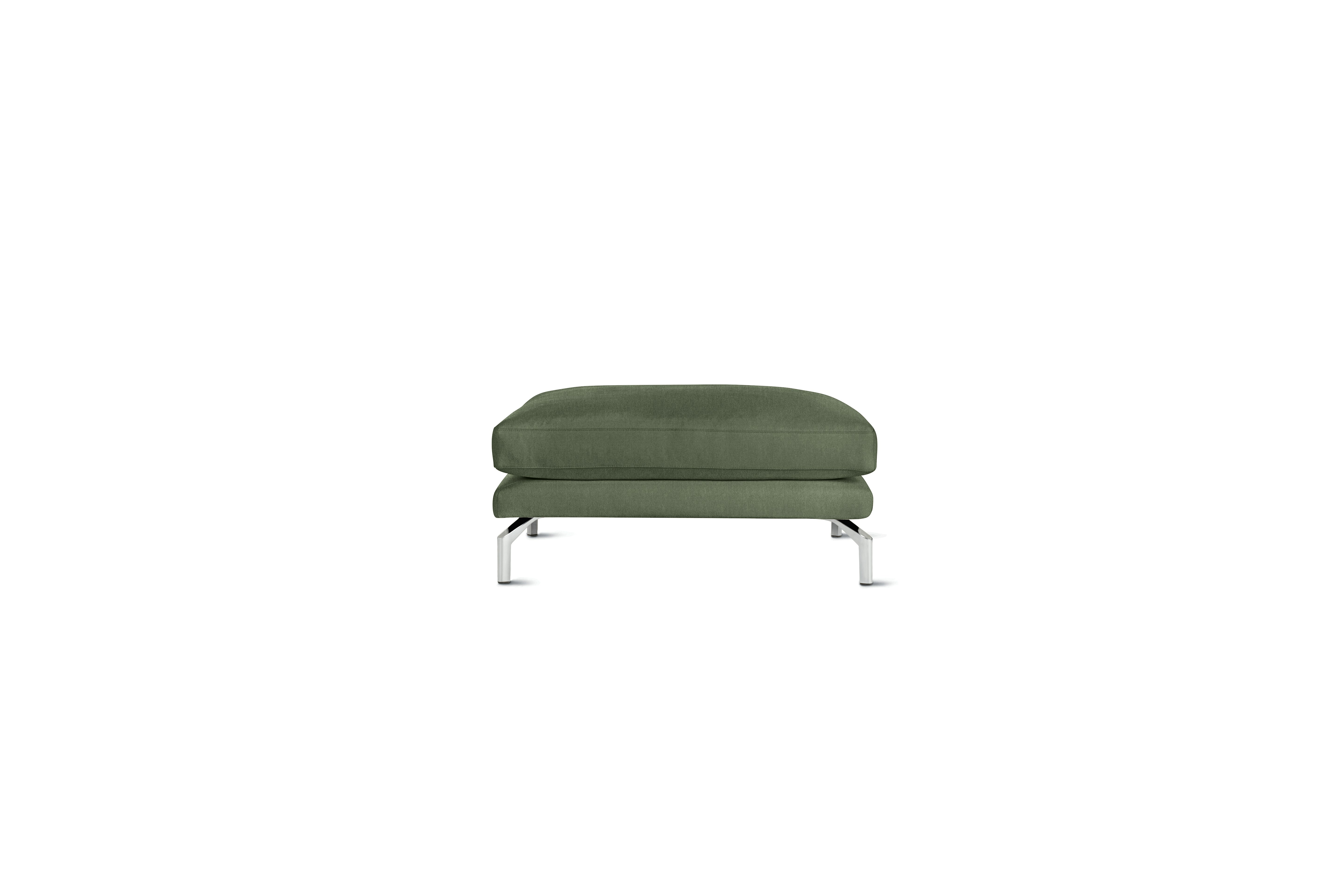 A Como Ottoman in Mode: Genus viewed from the front.