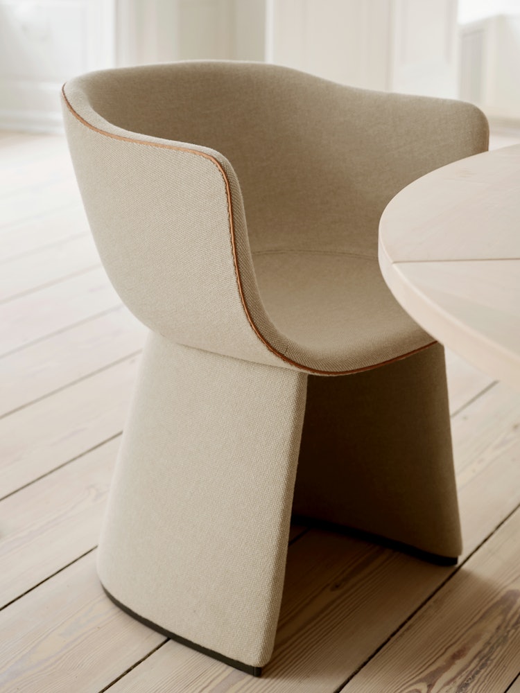 Monolit Dining Chair