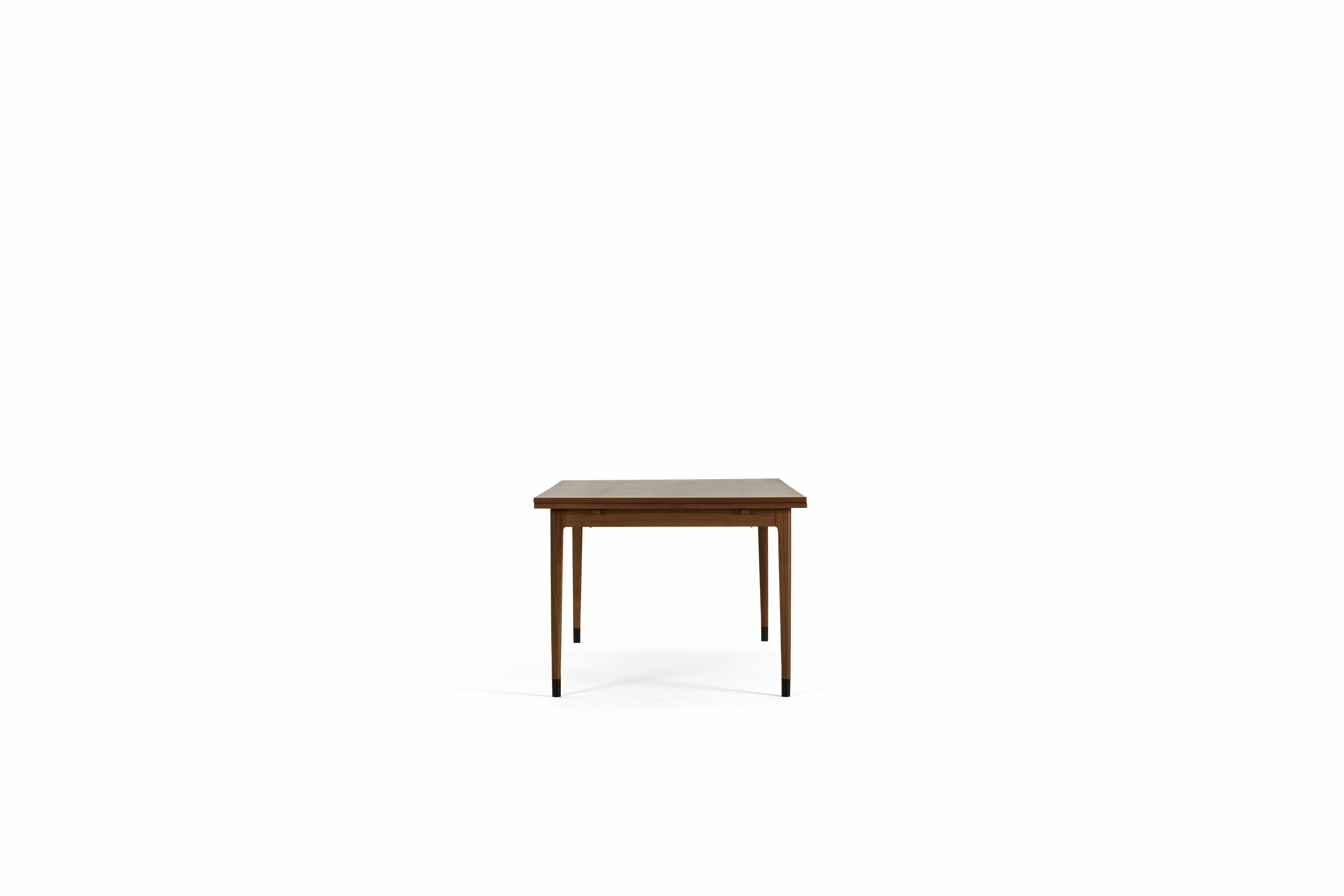 Kaia Extension Table in Walnut