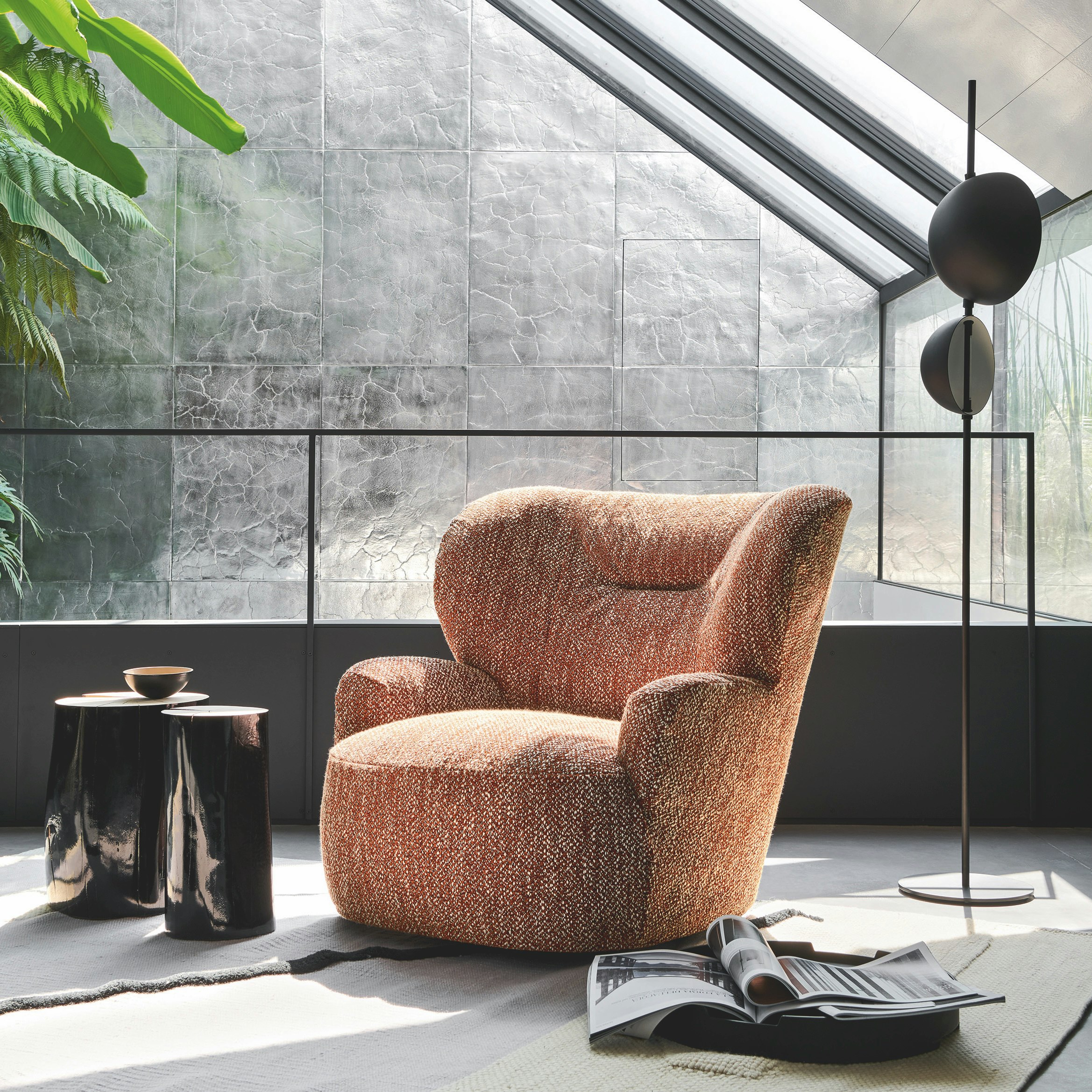 Superluna Floor Lamp