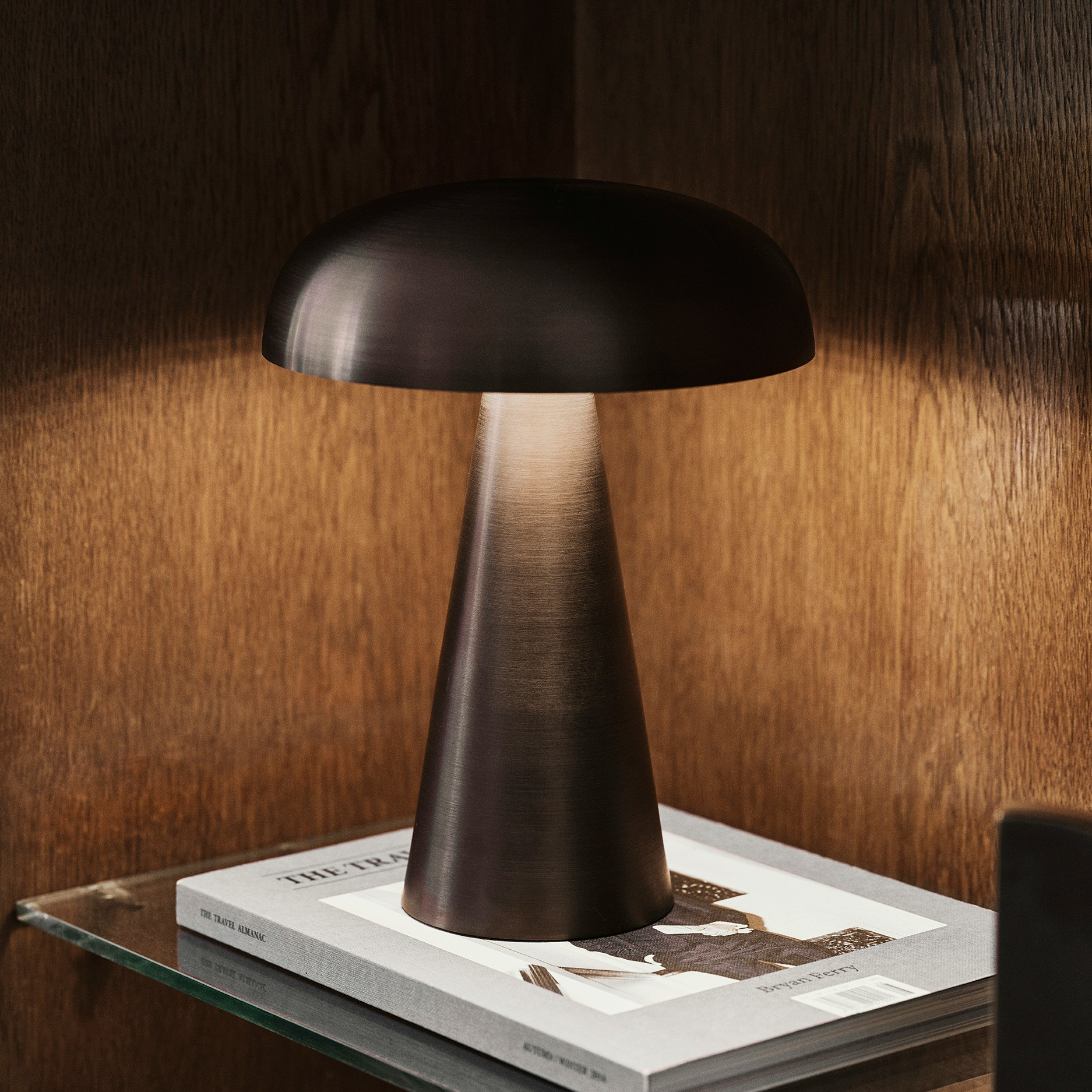 Como Portable Table Lamp