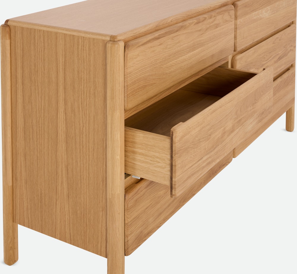 Sumu Dresser