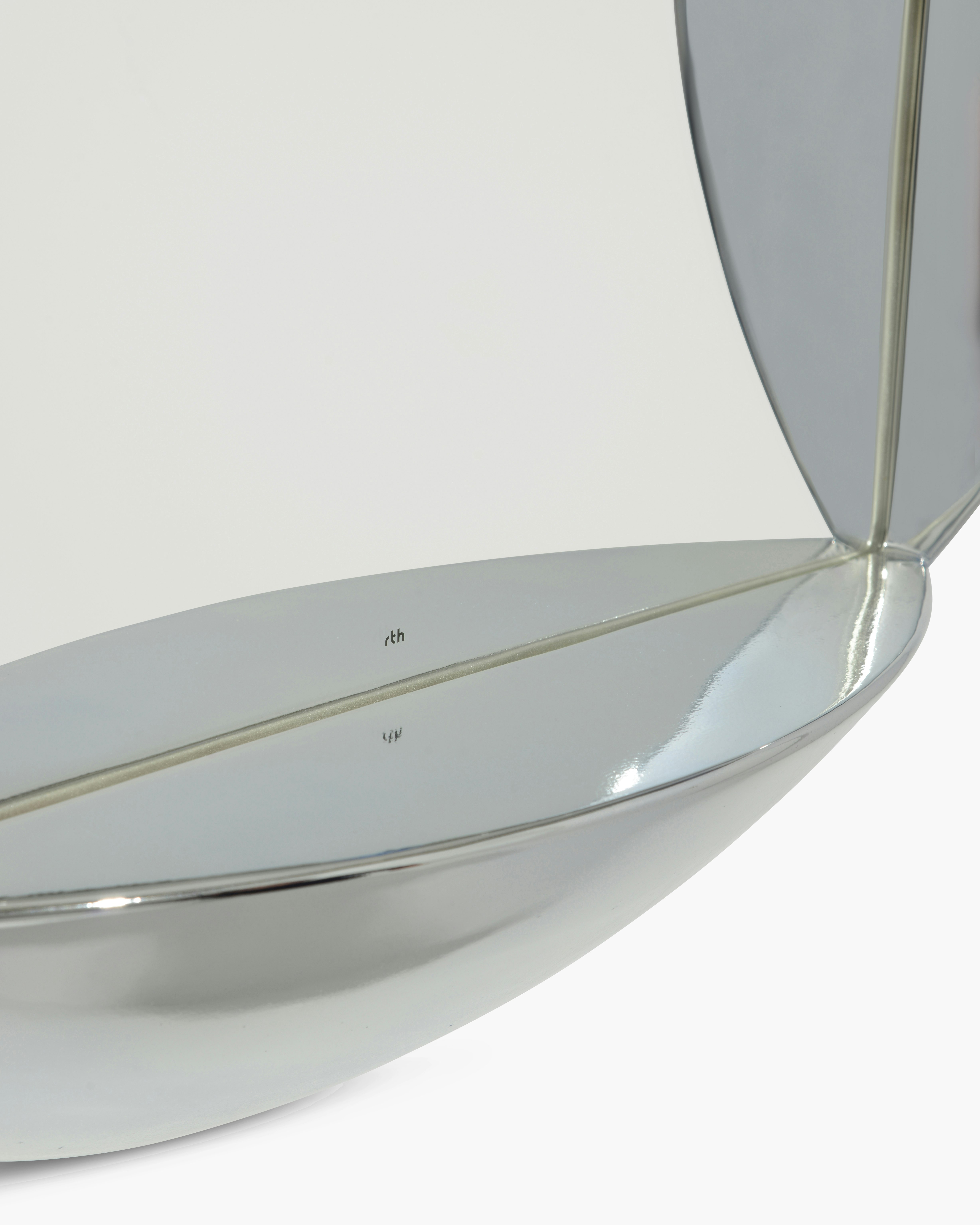 Gotchi Mirror, Chrome